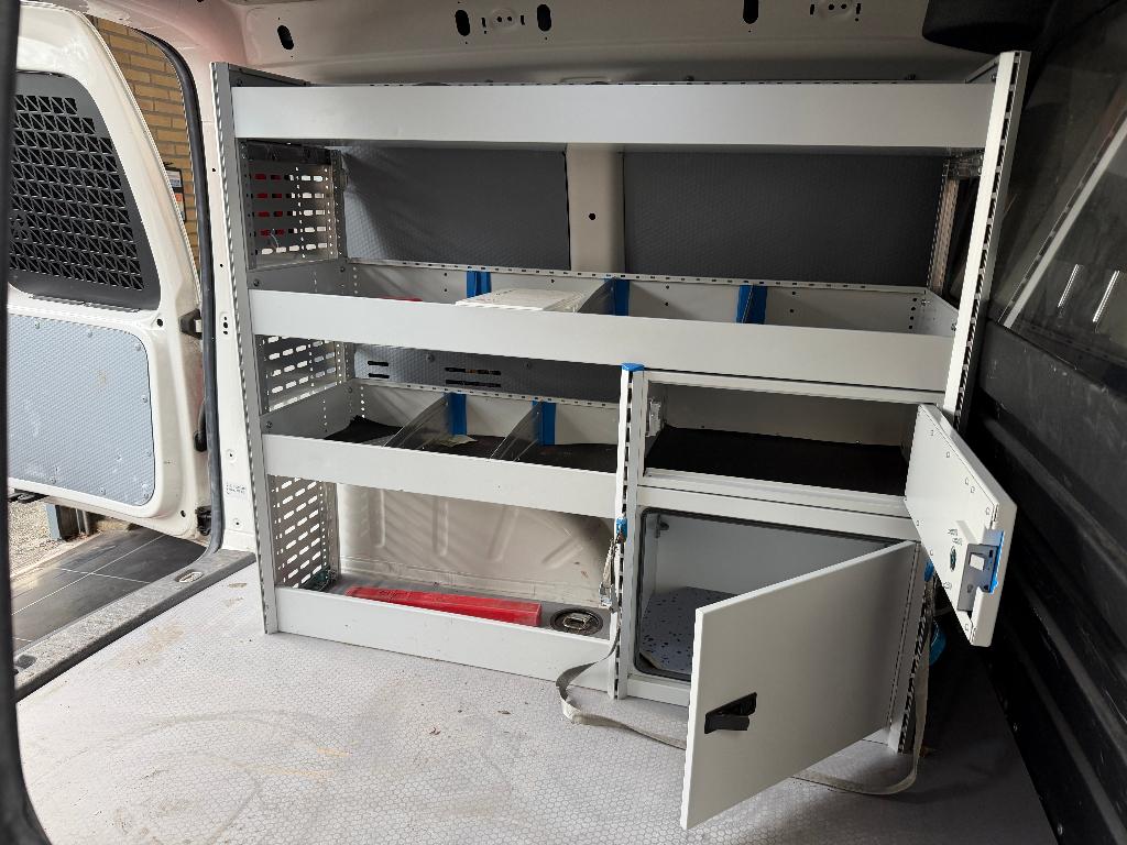 kastenwand bedrijfswagen incl kluis, Ophalen, Gebruikt