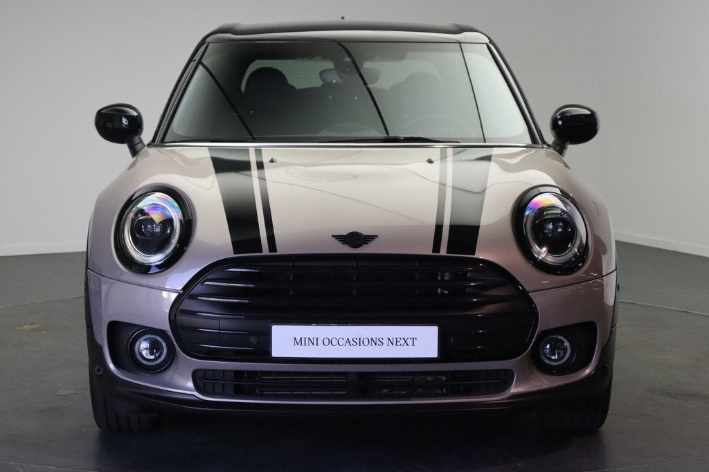 MINI Clubman Cooper Classic Automaat / Comfortstoelen / Comf, Auto's, Mini, 136 pk, Gebruikt, 19 km/l, Zilver of Grijs