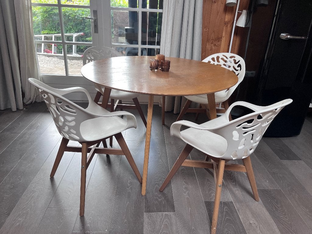 4 IKEA ANGRIM witte kuipstoelen eetkamerstoelen, Wit, Zo goed als nieuw, Vier, Ophalen