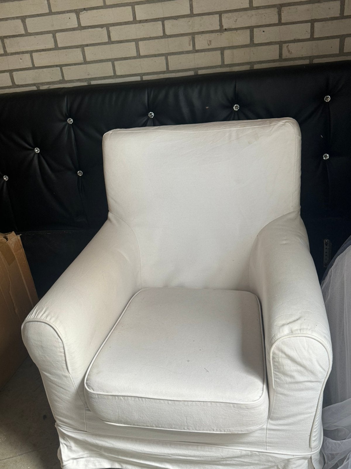 Witte fauteuil / comfortabele stoel met losse hoes, Huis en Inrichting, Ophalen, Eenpersoons, 75 tot 100 cm, Zo goed als nieuw