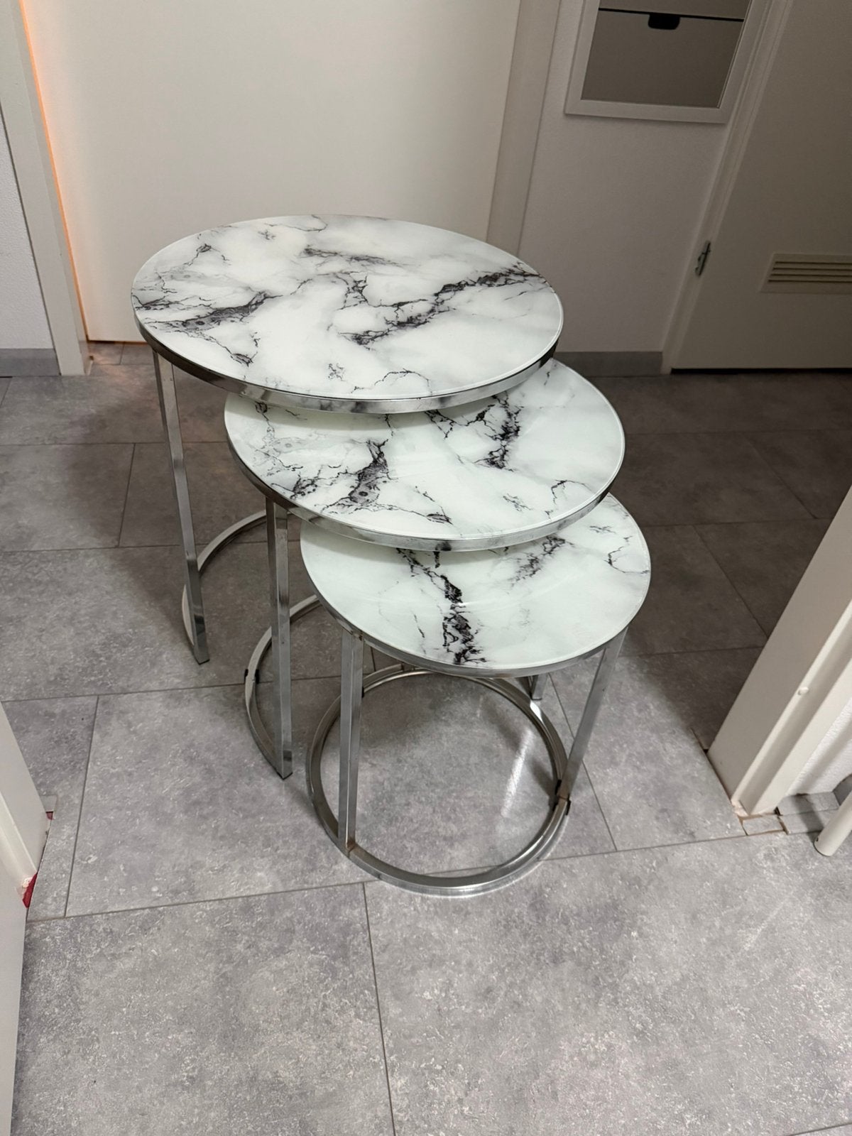 Tafel, Ophalen, Zo goed als nieuw, Rond, Minder dan 55 cm