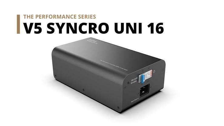 IsoTek V5 Syncro Uni 16A + Premier, Audio, Tv en Foto, Audiokabels en Televisiekabels, Ophalen of Verzenden, Nieuw, 2 tot 5 meter