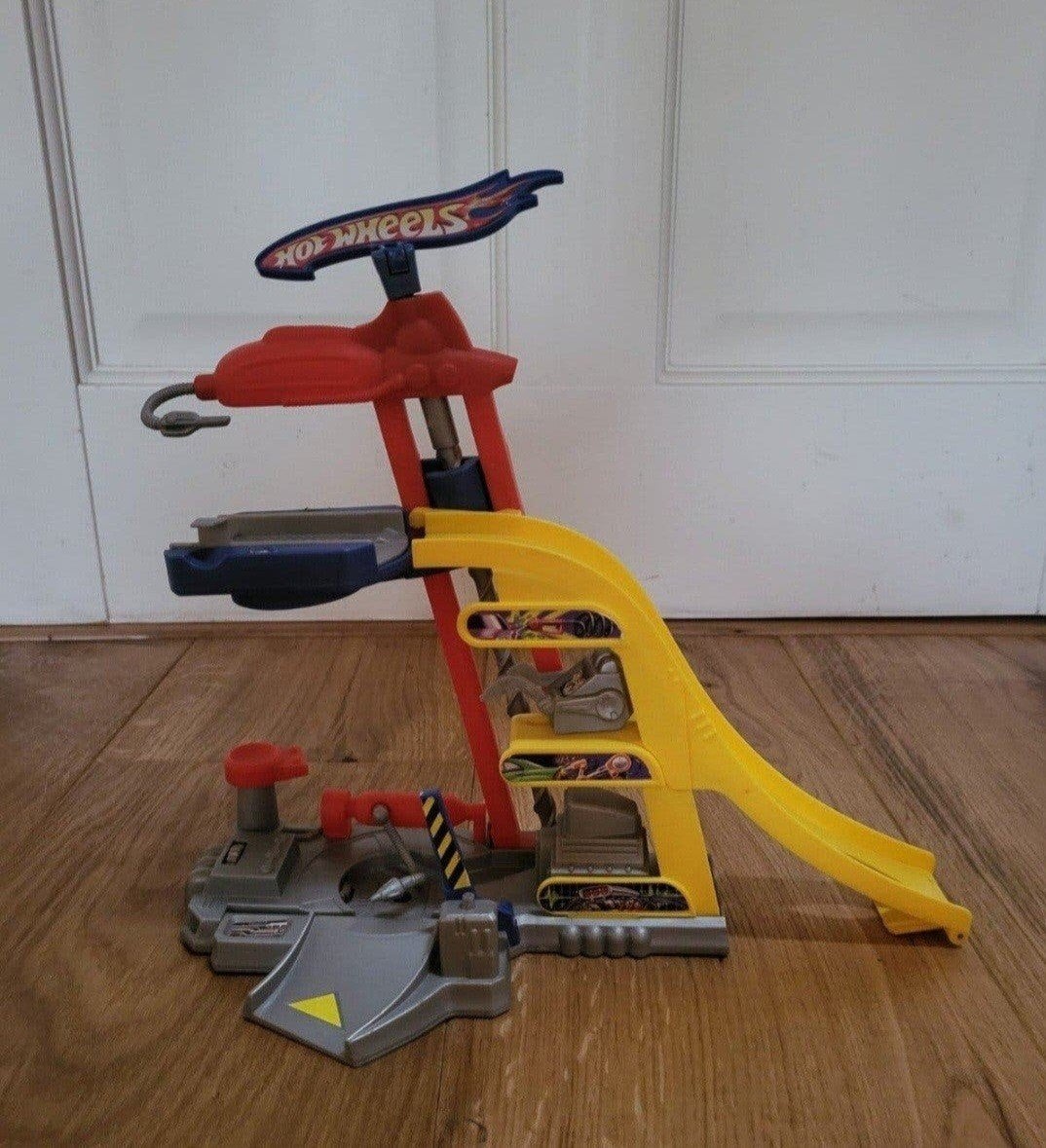 Hot Wheels Tune-Up Tower - tunen en lanceren, Onderdelen, Zelf te bouwen, Ophalen of Verzenden, Zo goed als nieuw