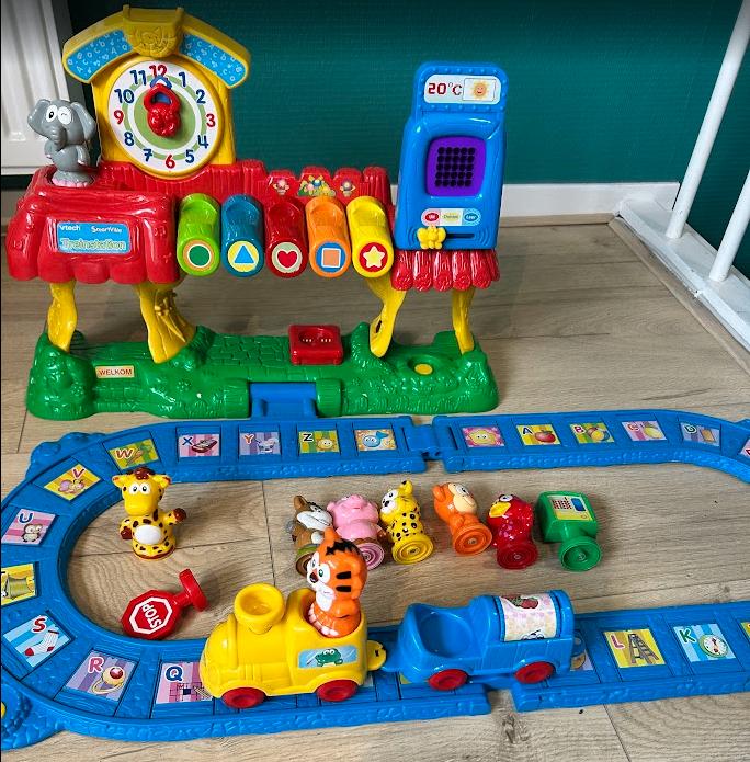 VTech SmartVille Treinstation - Interactieve dieren speelset, Kinderen en Baby's, Speelgoed | Vtech, Ophalen, Zo goed als nieuw