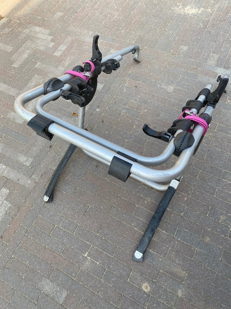 fietsendrager voor auto met een achterklep, Gebruikt, Elektrische fiets, 2 fietsen, Achterklepdrager