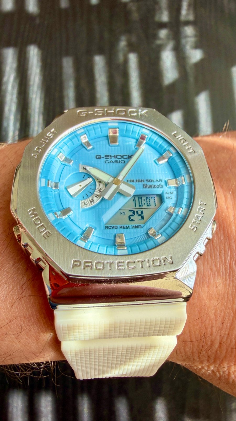 Nieuwe Casio G-Shock GM-B2100 Full metal/ azure blue, Ophalen of Verzenden, Waterdicht, Nieuw, Android