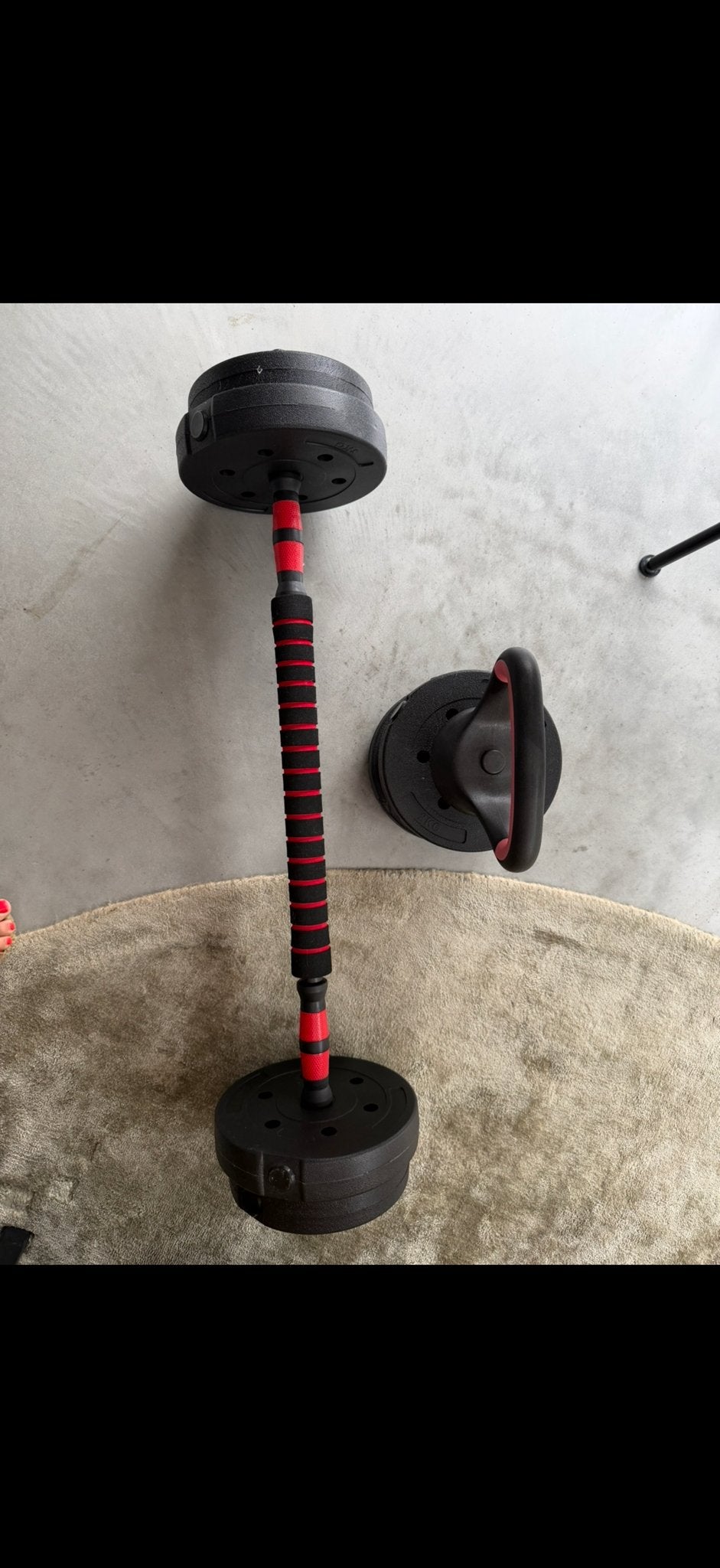 Halterset met stang, gewichten en kettlebell, Ophalen, Zo goed als nieuw, Armen, Halterset