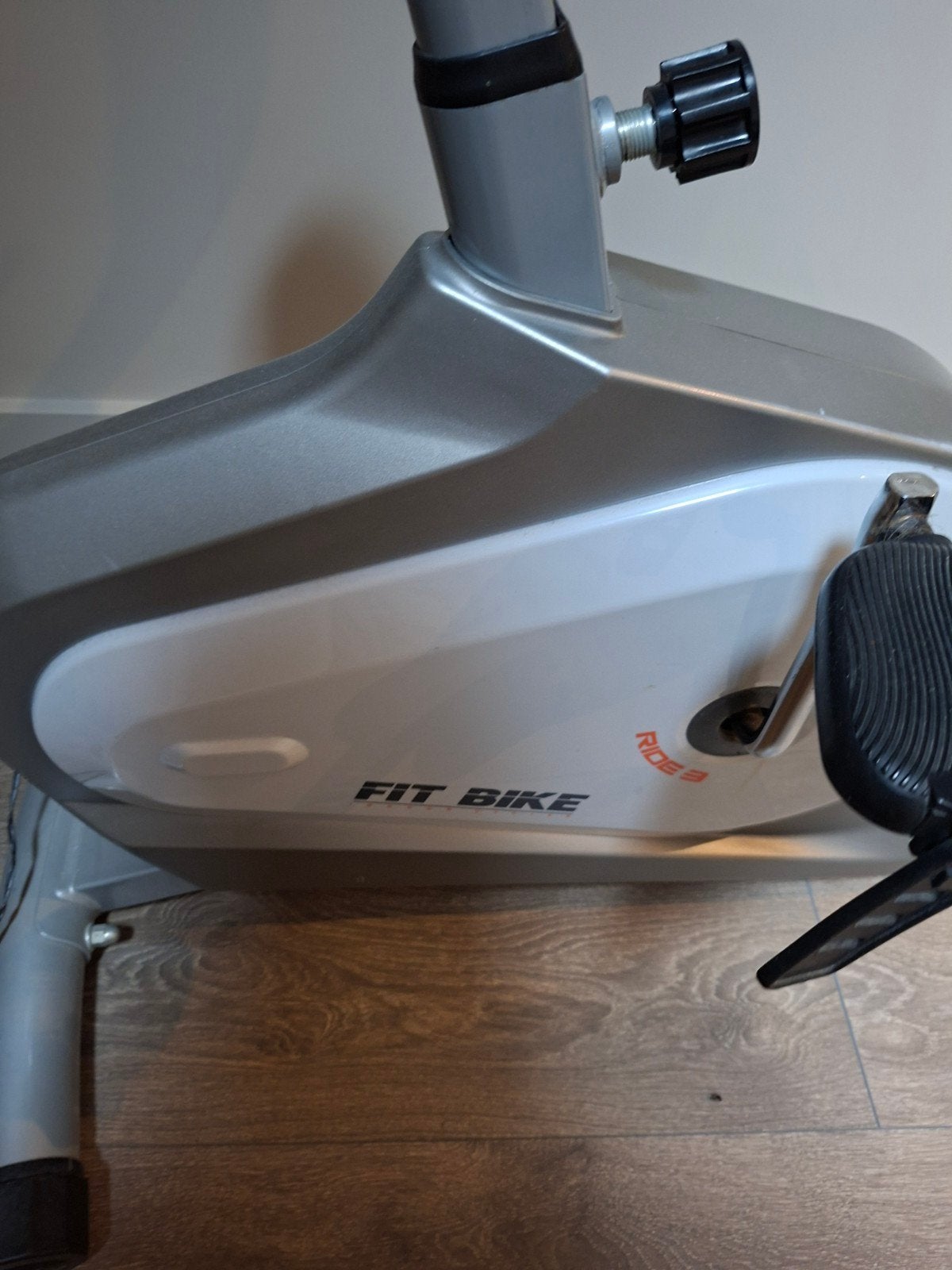 Fit Bike Hometrainer - Ideaal voor Thuis Fitness, Ophalen, Overige materialen, Gebruikt, Benen