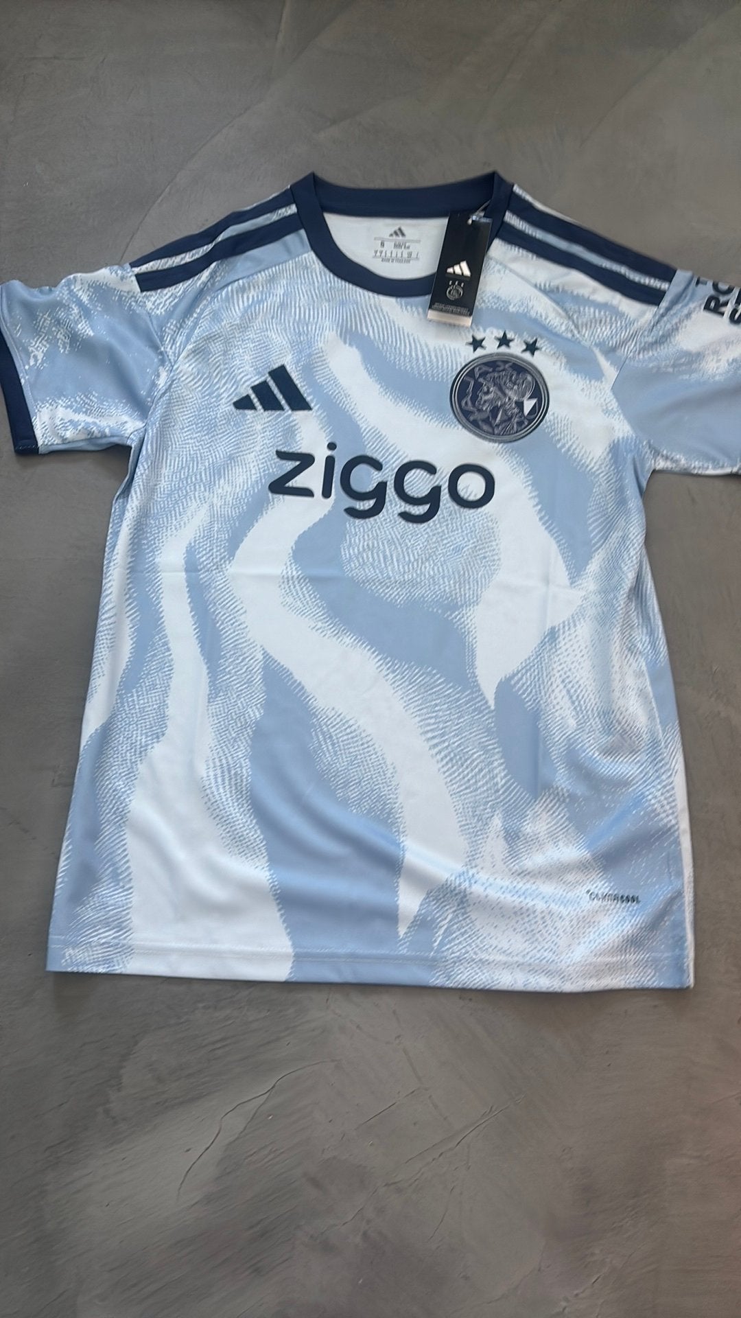 Aiax derde shirt van het seizoen 26/27 Maat S, Maat S, Verzenden, Zo goed als nieuw, Trainingspak