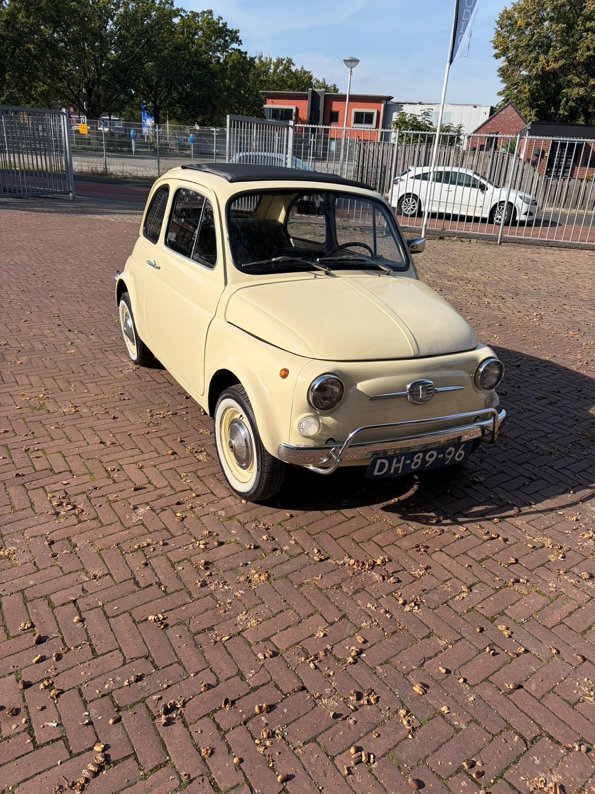 Fiat 500 0.5 L 1971 Beige