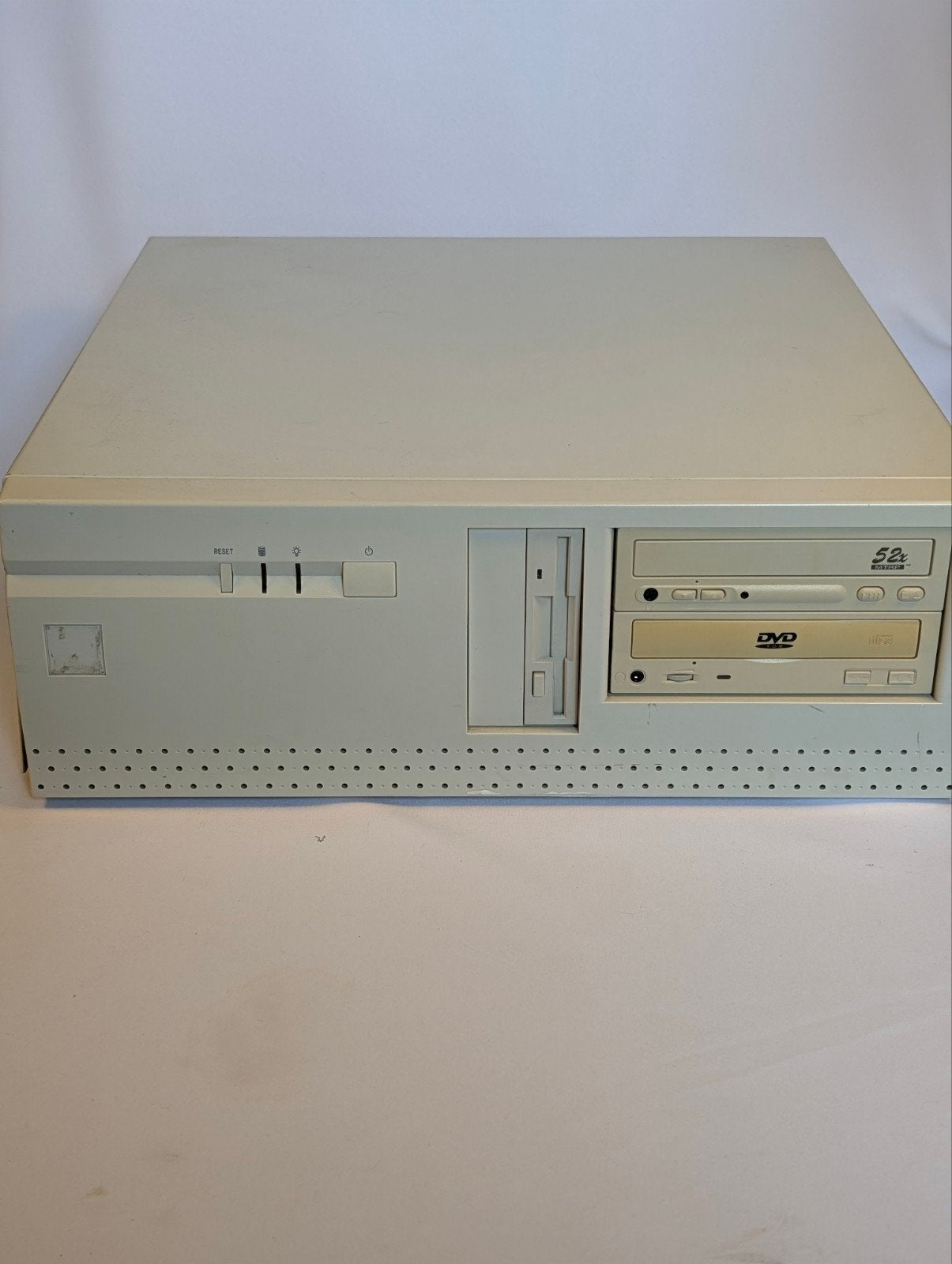 InWin S500 beige ATX desktop behuizing + PSU, floppy, CD/DVD, Computers en Software, Ophalen of Verzenden, ., ., .