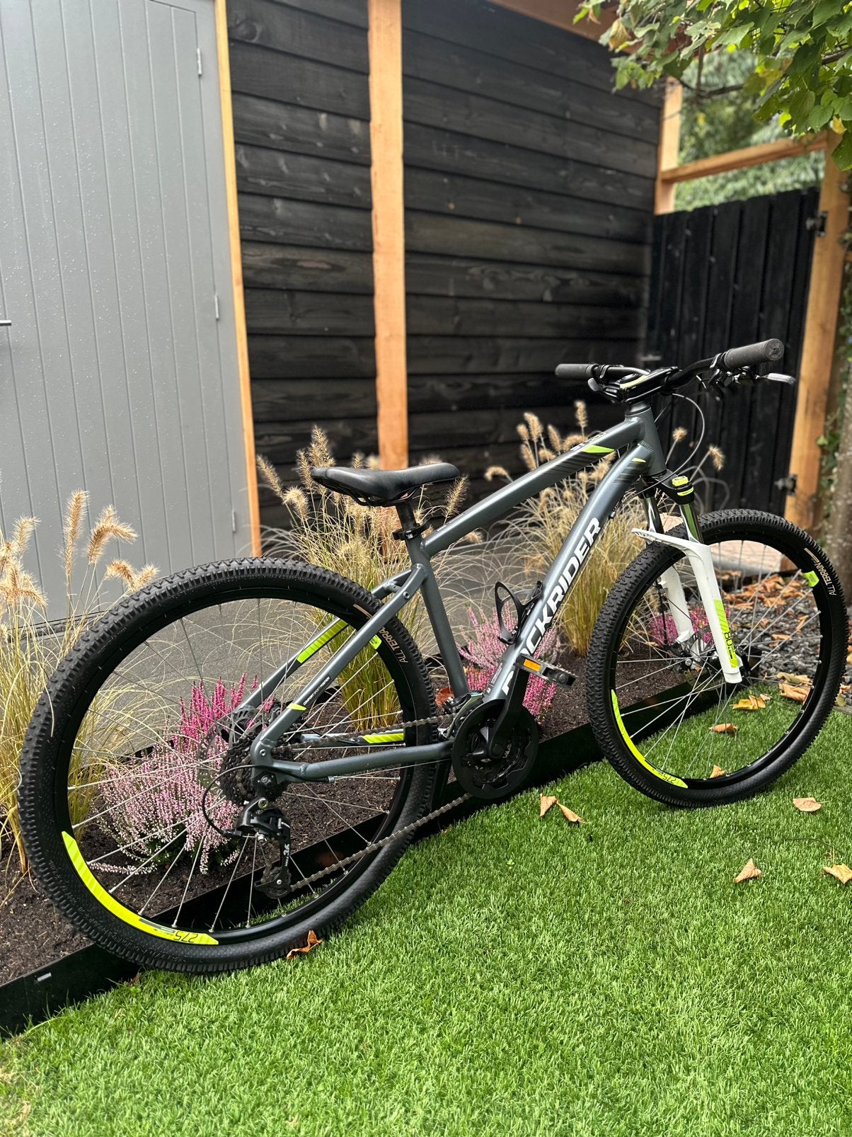 Rockrider 27,5 inch kinder mountainbike, Minder dan 45 cm, Ophalen, Zo goed als nieuw, Overige merken