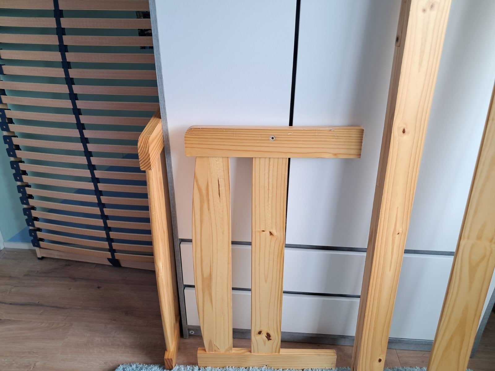 Eenpersoonsbed met lattenbodem en matras, Ophalen, Gebruikt, 90 cm, 200 cm