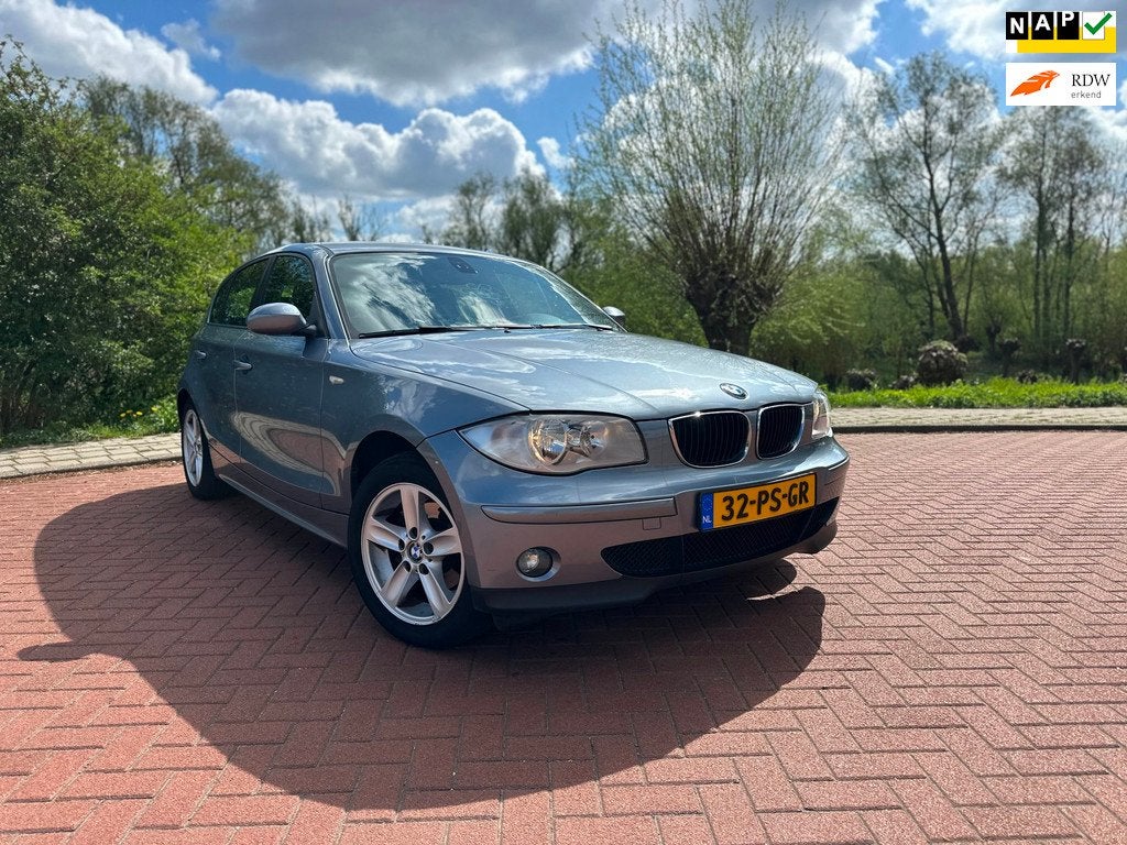 BMW 1-serie 116i High Executive Airco/Nap, Auto's, BMW, 1596 cc, Achterwielaandrijving, Gebruikt, 4 cilinders