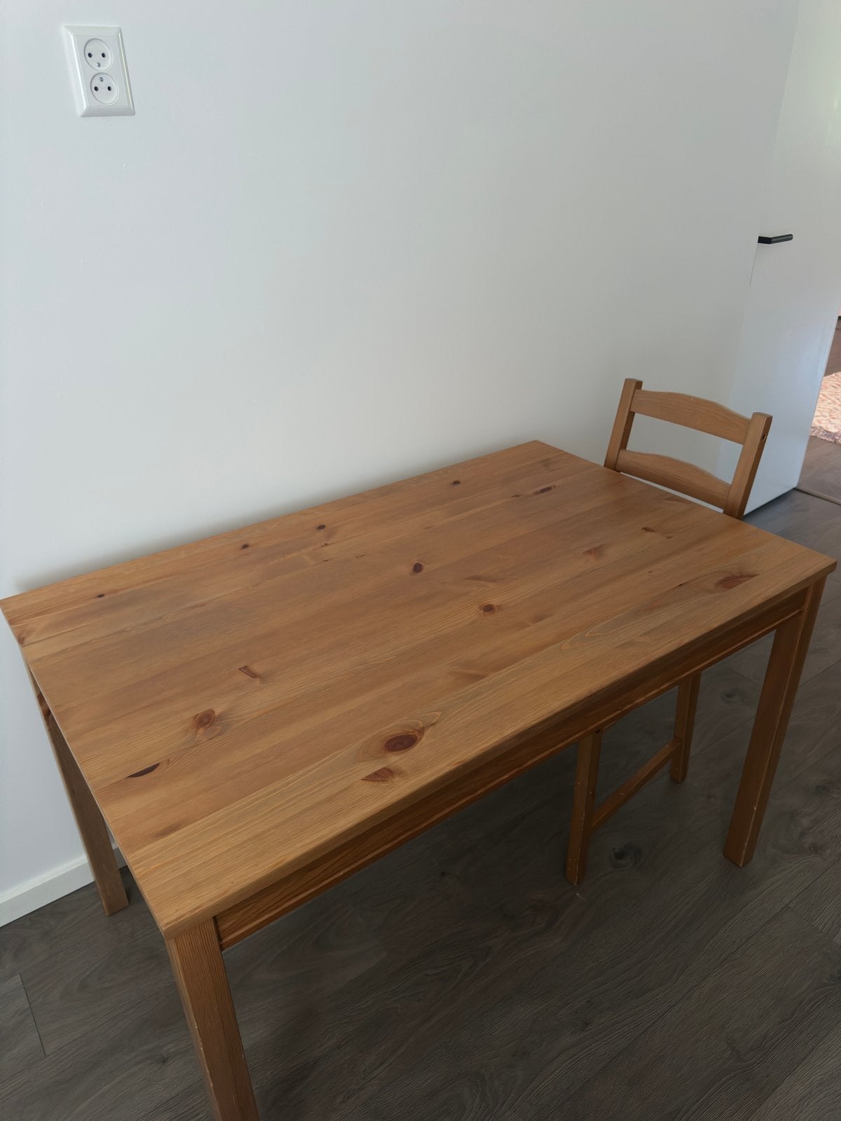 Ikea eettafel met 4 stoelen - grenenhout, Ophalen, 100 tot 150 cm, Tot twee personen, 50 tot 100 cm