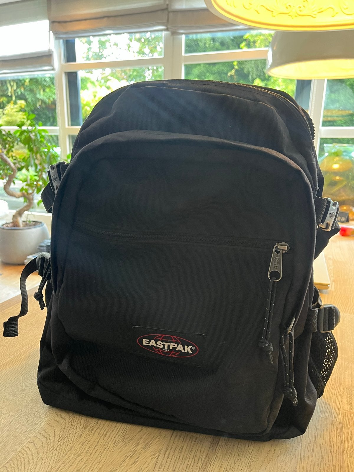 Eastpak rugzak zwart - Gebruikt, Ophalen, Gebruikt, 25 tot 40 cm, 30 tot 45 cm
