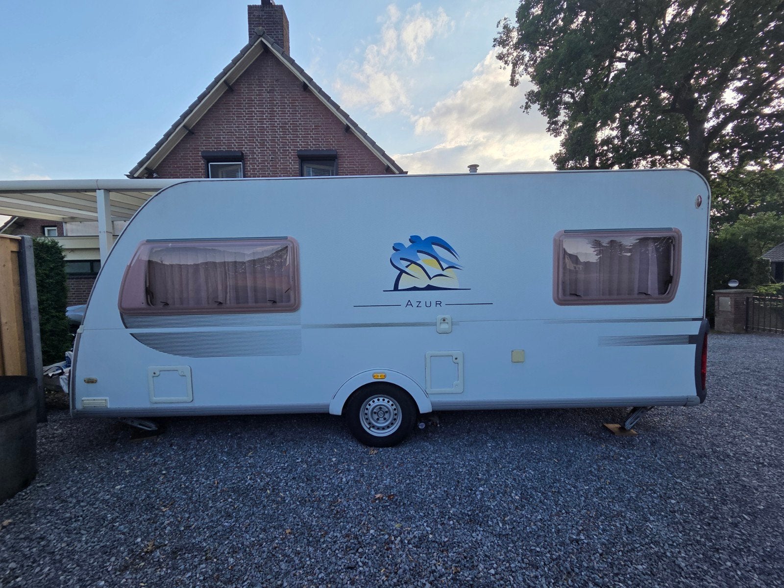Te koop knaus azur 500 bj2005 met aparte bedden, Caravans en Kamperen, Caravans, Rondzit, Airco, Particulier, Knaus