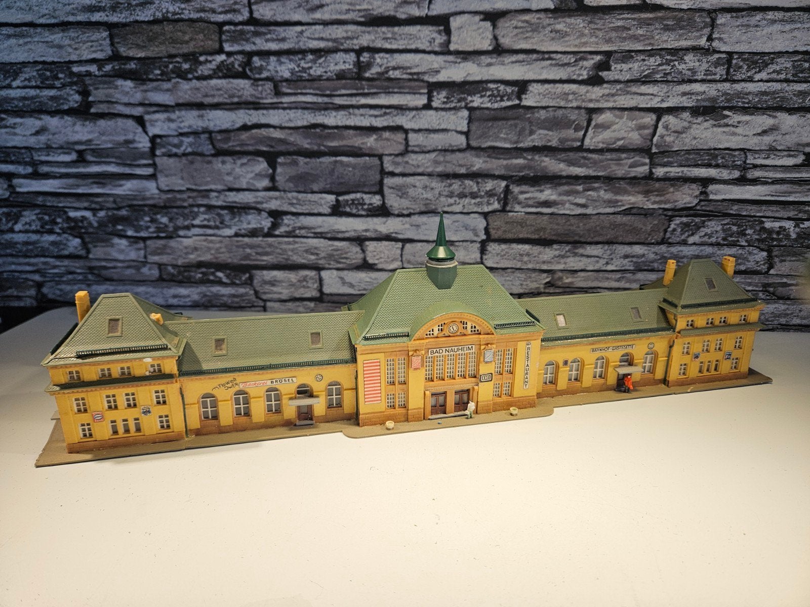 Station Bad Nauheim Z spoor 1:220 modeltrein kibri, Ophalen of Verzenden, Gebruikt, Brug, Tunnel of Gebouw, Overige merken
