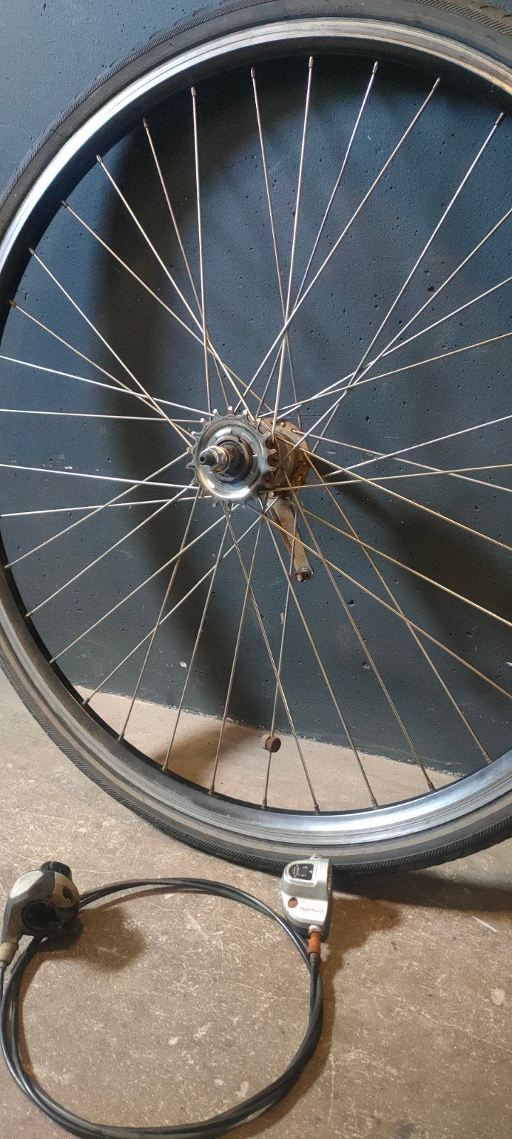 Fiets Achterwiel 28 inch Nexus, Fietsen en Brommers, Fietsonderdelen, Ophalen, Band