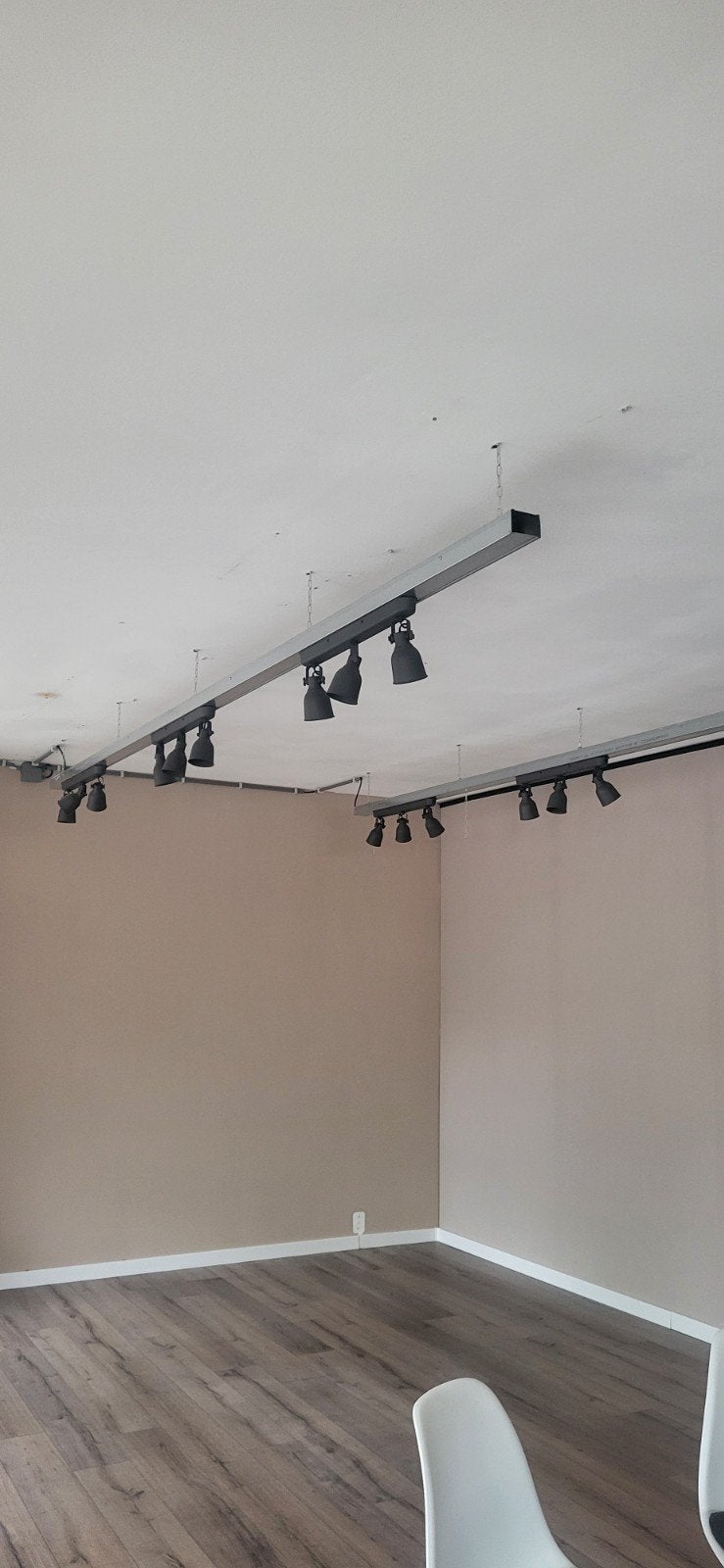 Moderne spotjes voor plafond of wand - set van 2, Ophalen of Verzenden, Gebruikt, Plafondspot of Wandspot