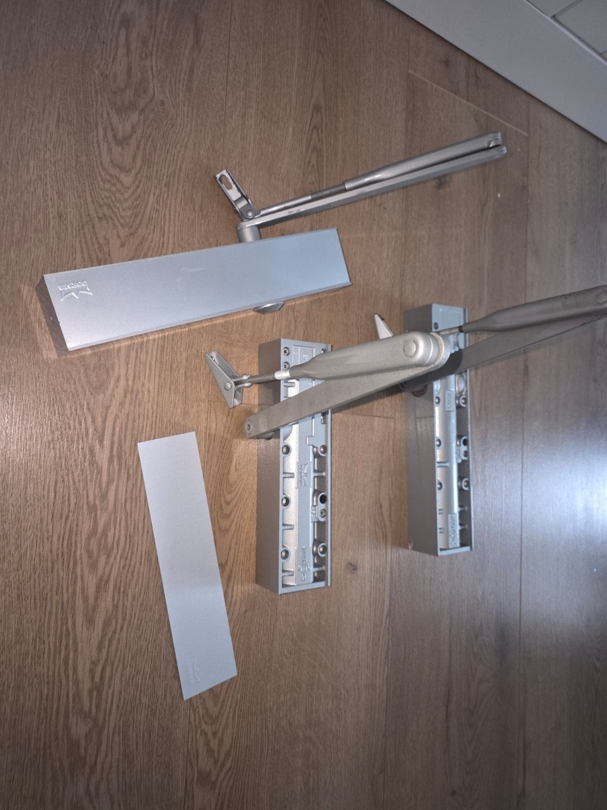 Dorma TS73 en TS83 deurdrangers - Zo goed als nieuw, Ophalen of Verzenden, Zo goed als nieuw, Overige typen