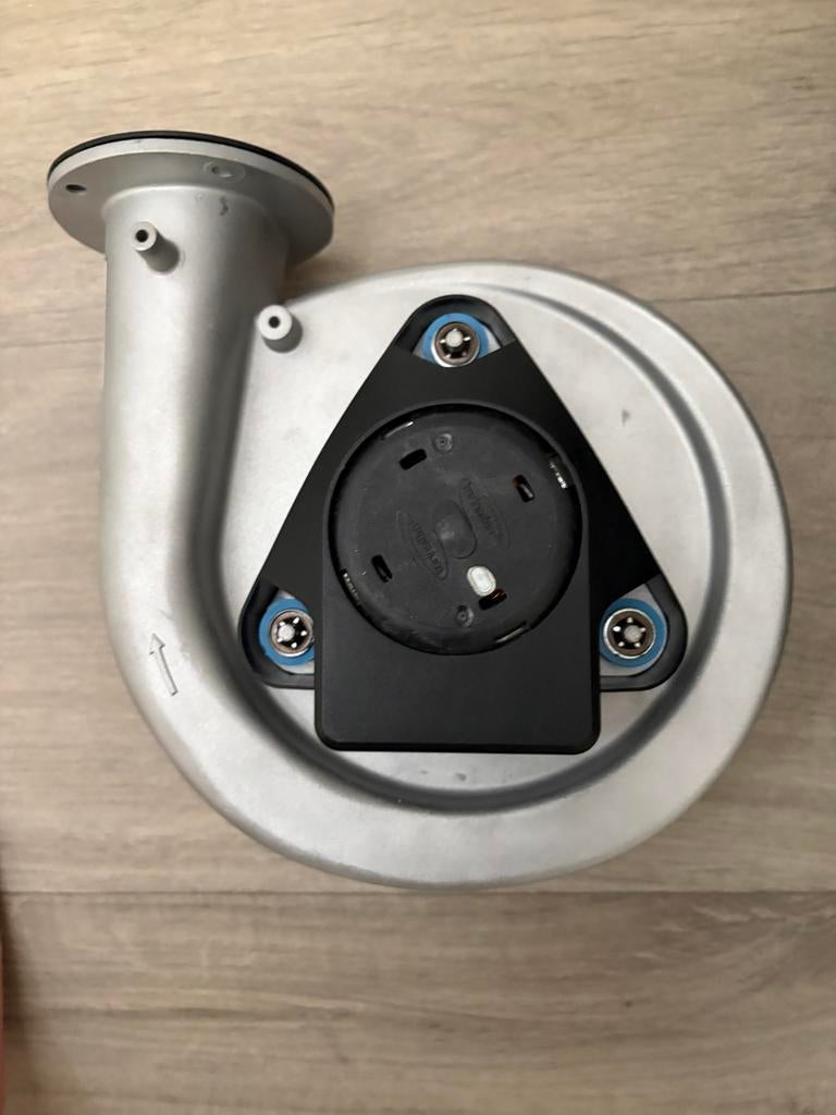 Intergas CV Ketel Ventilator - Zo goed als nieuw, Doe-het-zelf en Verbouw, Ophalen of Verzenden, Zo goed als nieuw, Ventilator