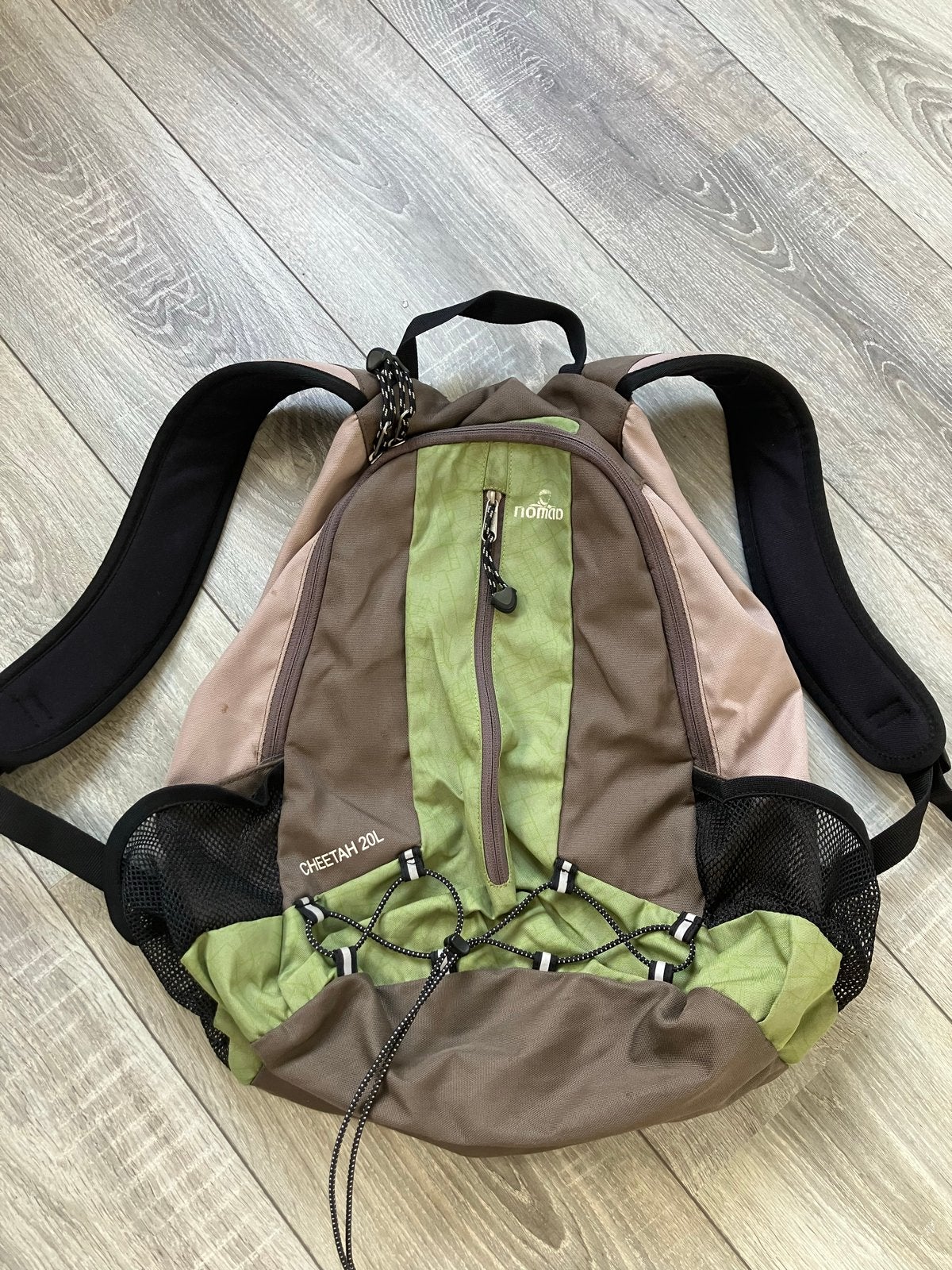 Nomad 20L Rugzak, Ophalen, Gebruikt, 25 tot 40 cm, Nomad