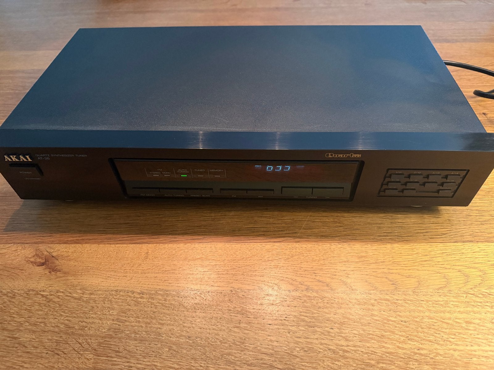 Akai AT-26 Quartz Synthesizer Tuner - Goede staat, Ophalen of Verzenden, Gebruikt