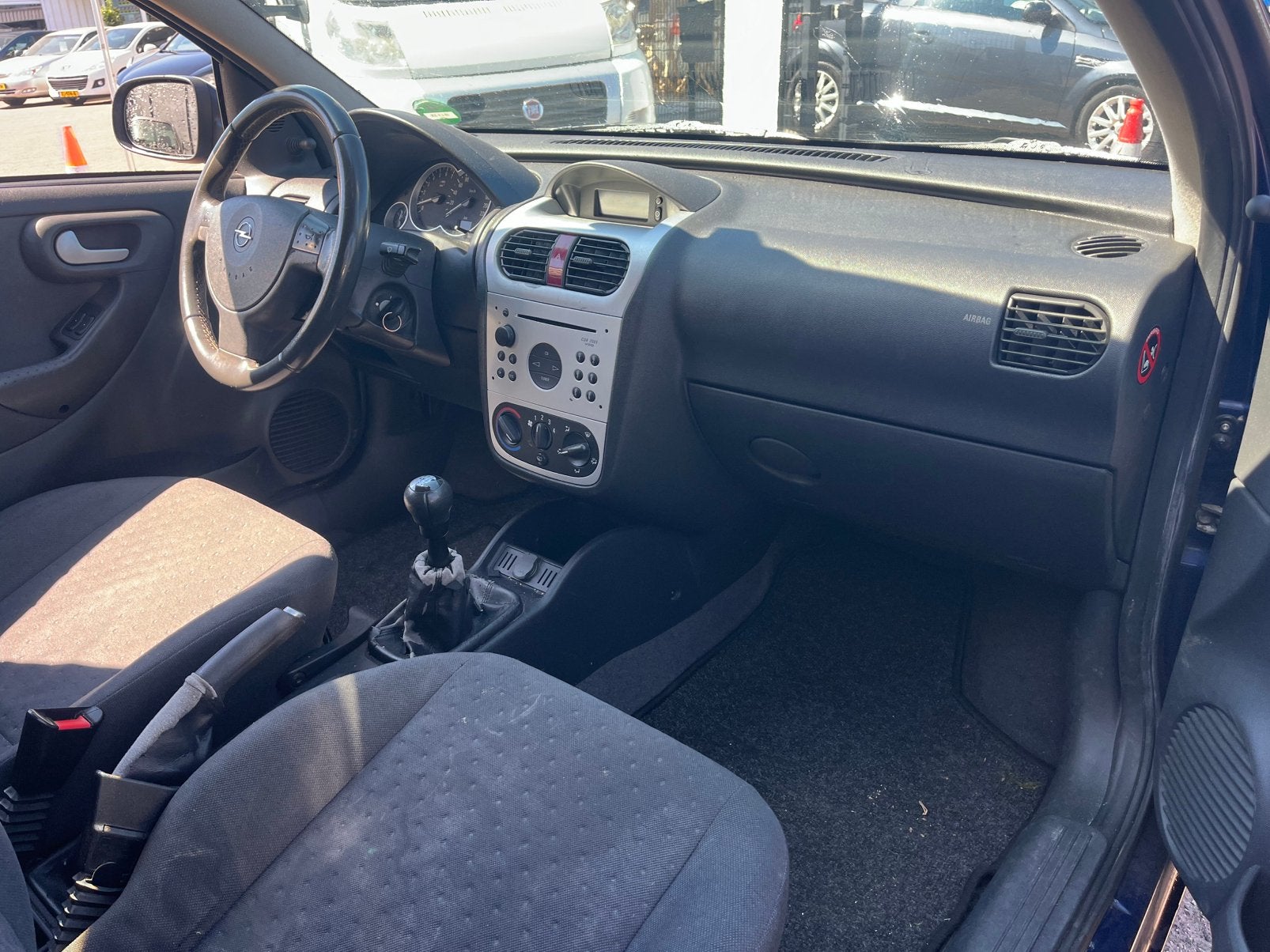 Opel Corsa 1.2 16V NjoY El.ramen Stuurbekr. APK 22-05-2027, Voorwielaandrijving, 74 pk, 31 €/maand, 1199 cc