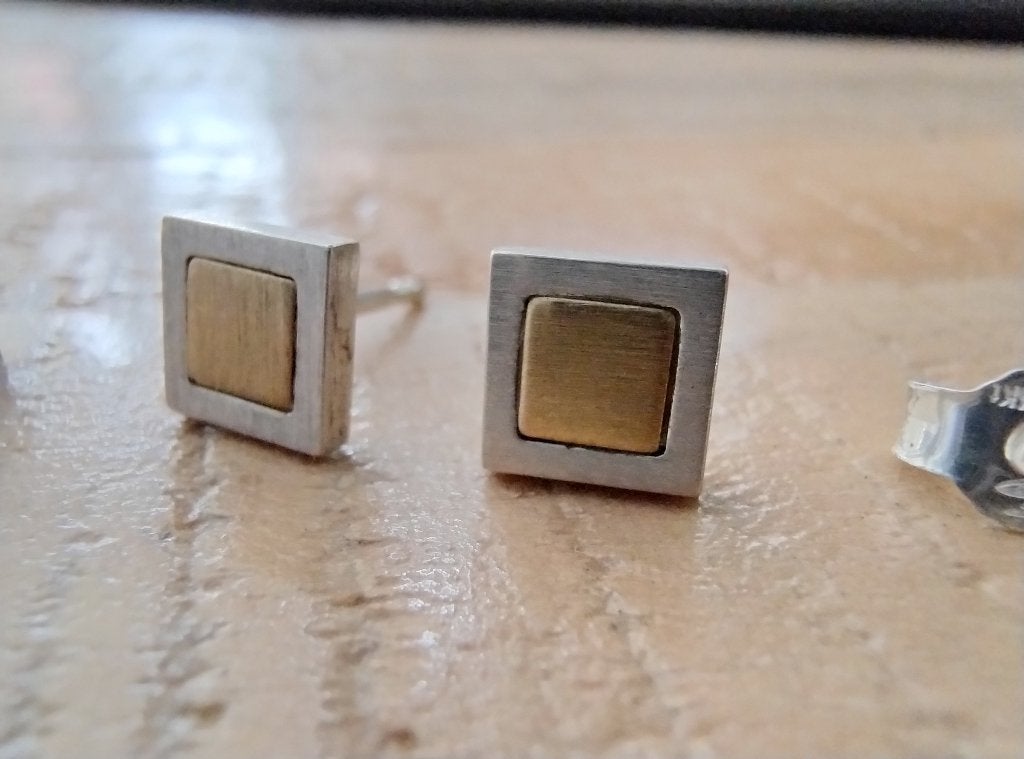Nieuwe Zilveren Oorbellen met Gouden Kern - 6mm, Nieuw, Ophalen of Verzenden, Knopjes of Stekers, Goud