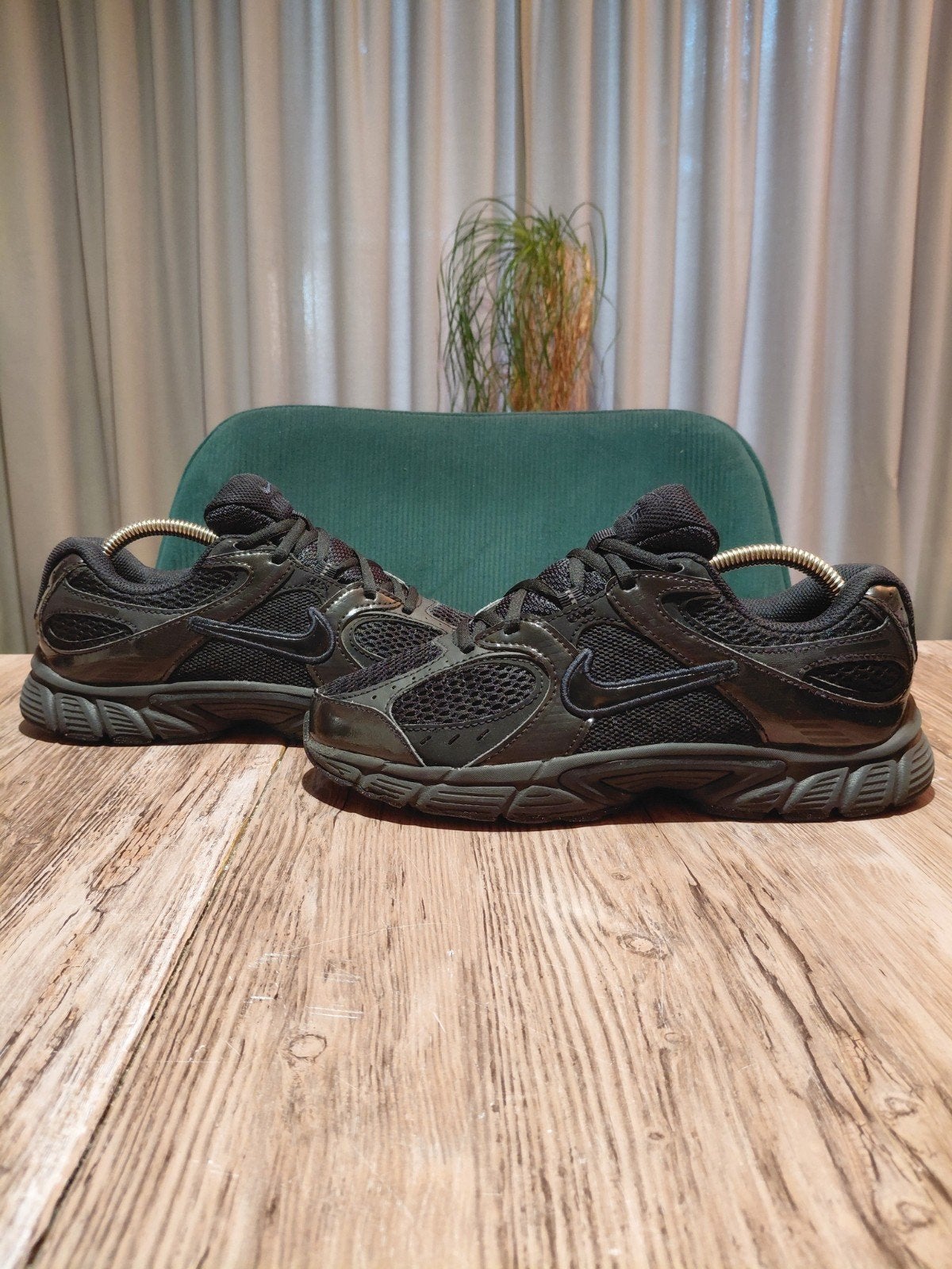 Nike V5 RNR 'Black Anthracite' Size 37,5, Zwart, Nike, Ophalen of Verzenden, Sneakers of Gympen