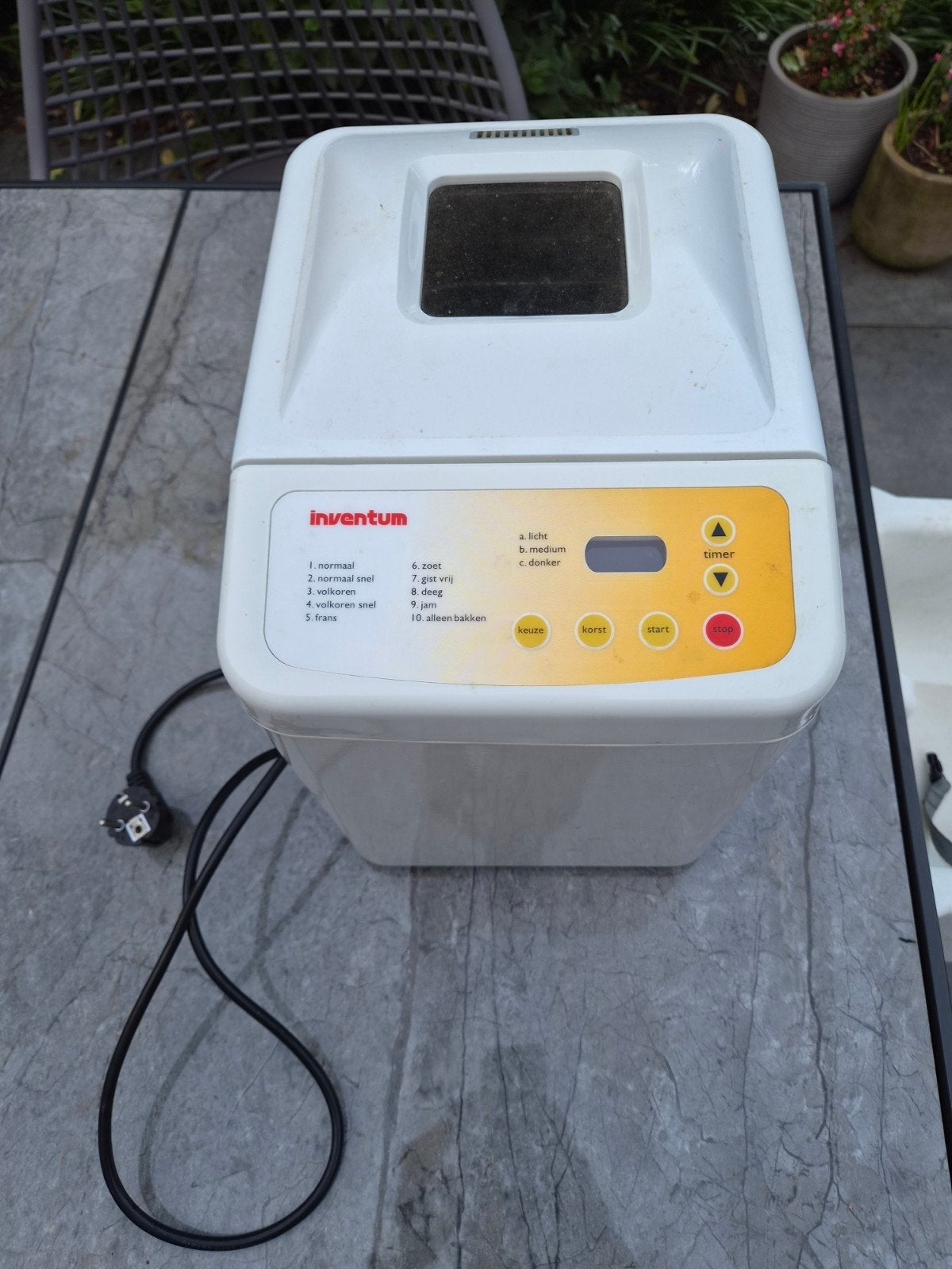 Inventum Broodbakmachine BM05 - Wit, Met timer, Gebruikt, Kijkvenster, 800 tot 1200 gram deeg