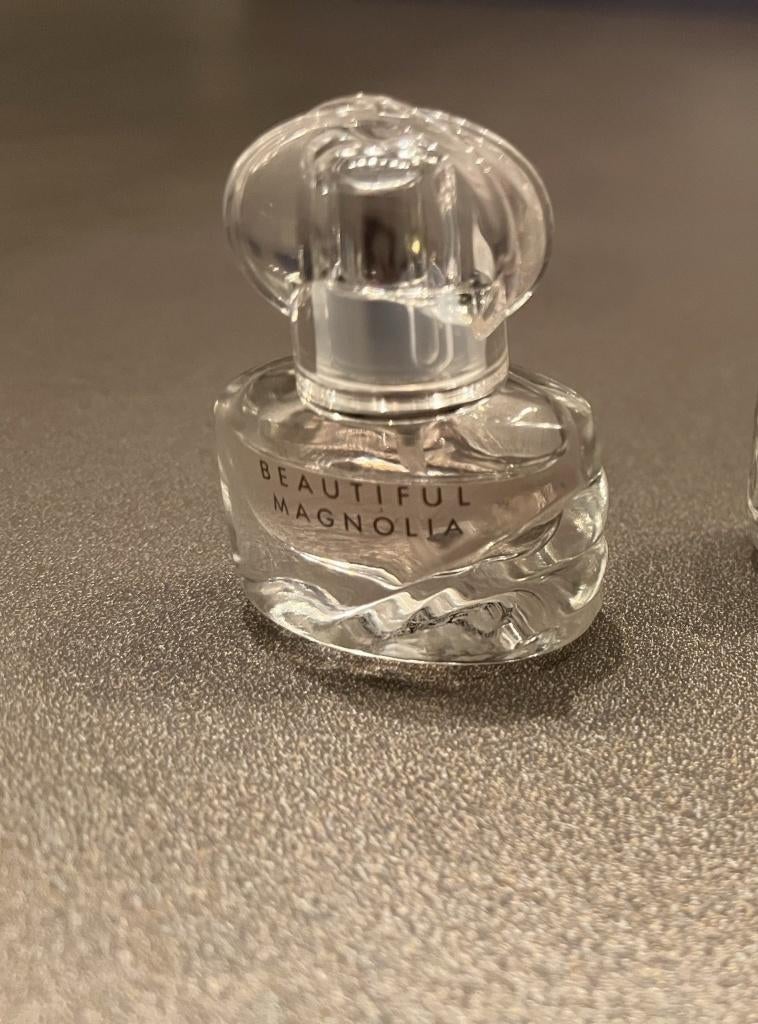 Estee Lauder Mini Beautiful Magnolia EDP miniatuur, Ophalen of Verzenden, Nieuw, Miniatuur, Gevuld