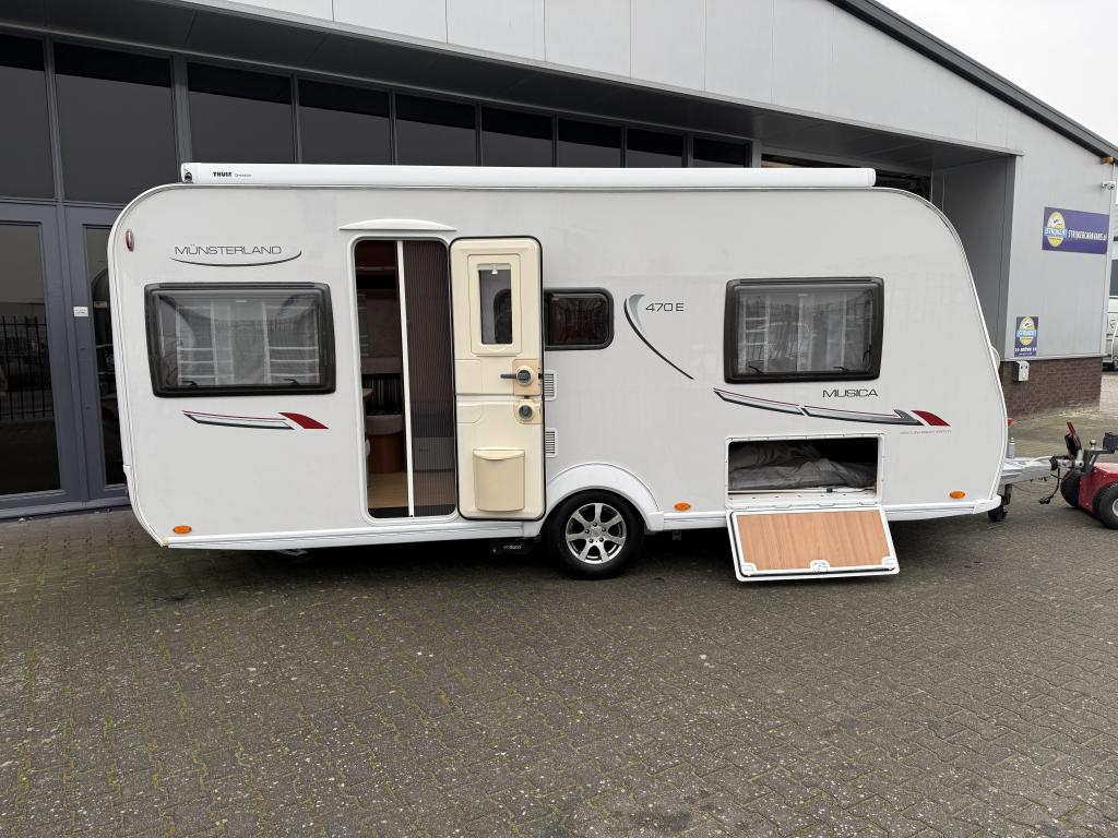LMC Musica 470 E 2 Aparte bedden 210cm + Mover + Luifel etc, Caravans en Kamperen, Lengtebed, Bedrijf, Treinzit, 4 tot 5 meter