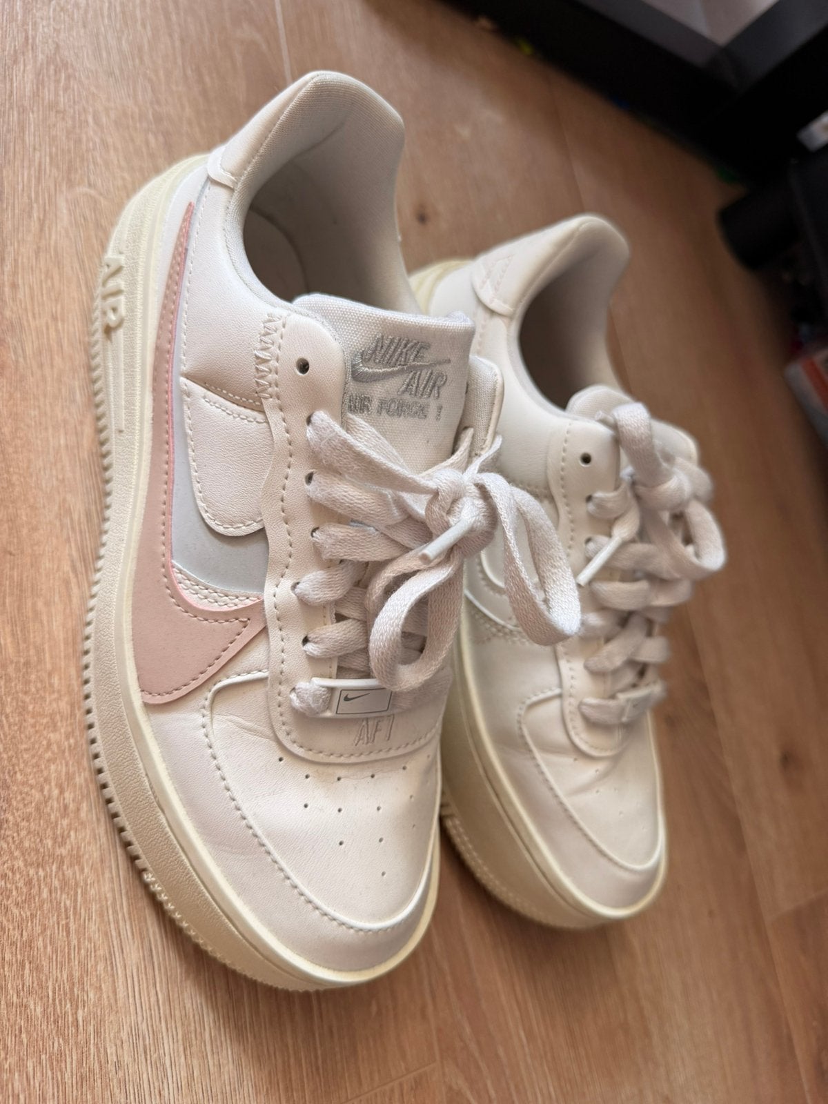 Nike air maat 36,5 nieuw!, Nike, L00, Schoenen, Ophalen of Verzenden
