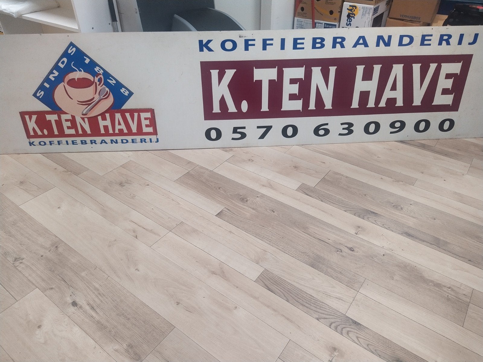 Groot koffie reclamebord, Ophalen, Gebruikt, Reclamebord