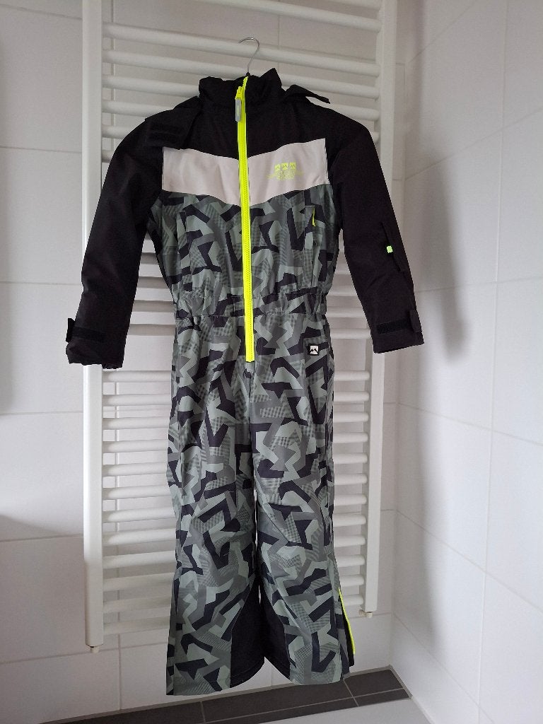 Skipak Jongens 110/116, Overige merken, 100 tot 140 cm, Ophalen of Verzenden, Zo goed als nieuw