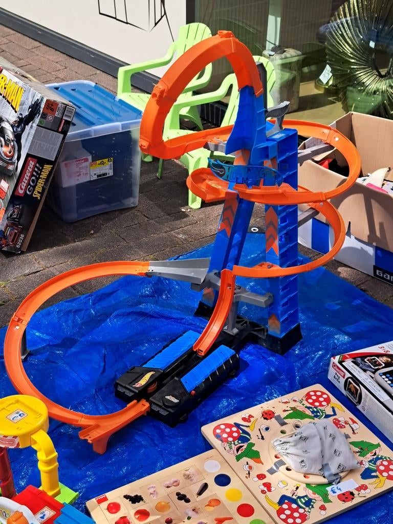 Hot Wheels Spiral Crash / Looping Racebaan met Booster, Kinderen en Baby's, Ophalen, Gebruikt, Jongen of Meisje