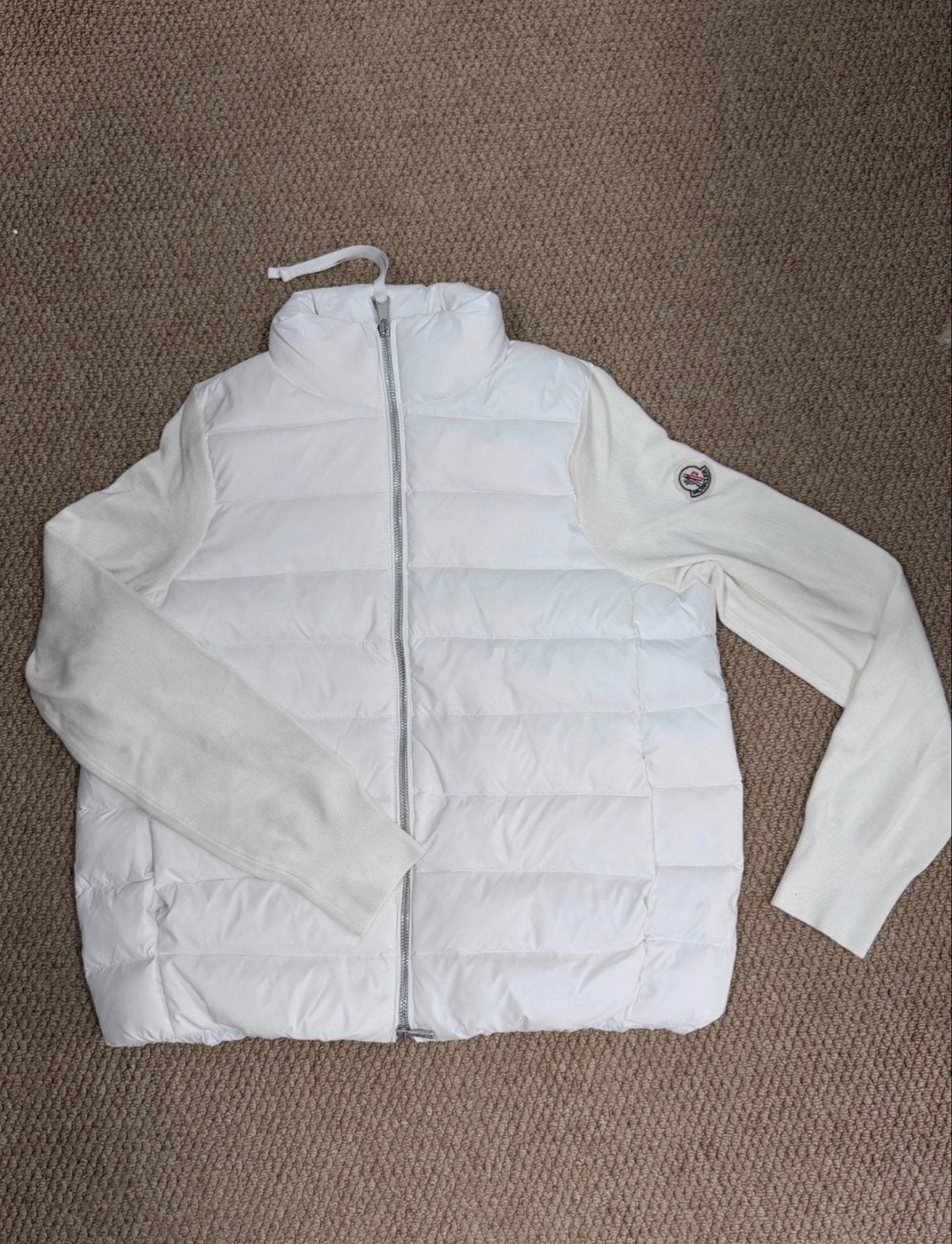 Moncler Witte Gewatteerde Jas met Gebreide Mouwen, Ophalen of Verzenden, Zo goed als nieuw, Maat 38/40 (M), Wit