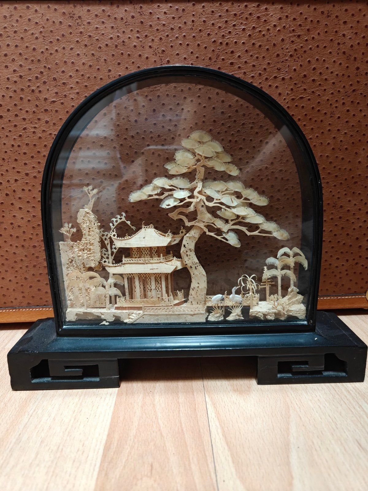 Uniek kurksnijwerk / handgesneden kurken diorama, Natuurlijk materiaal, Beige, Overige typen, Ophalen of Verzenden