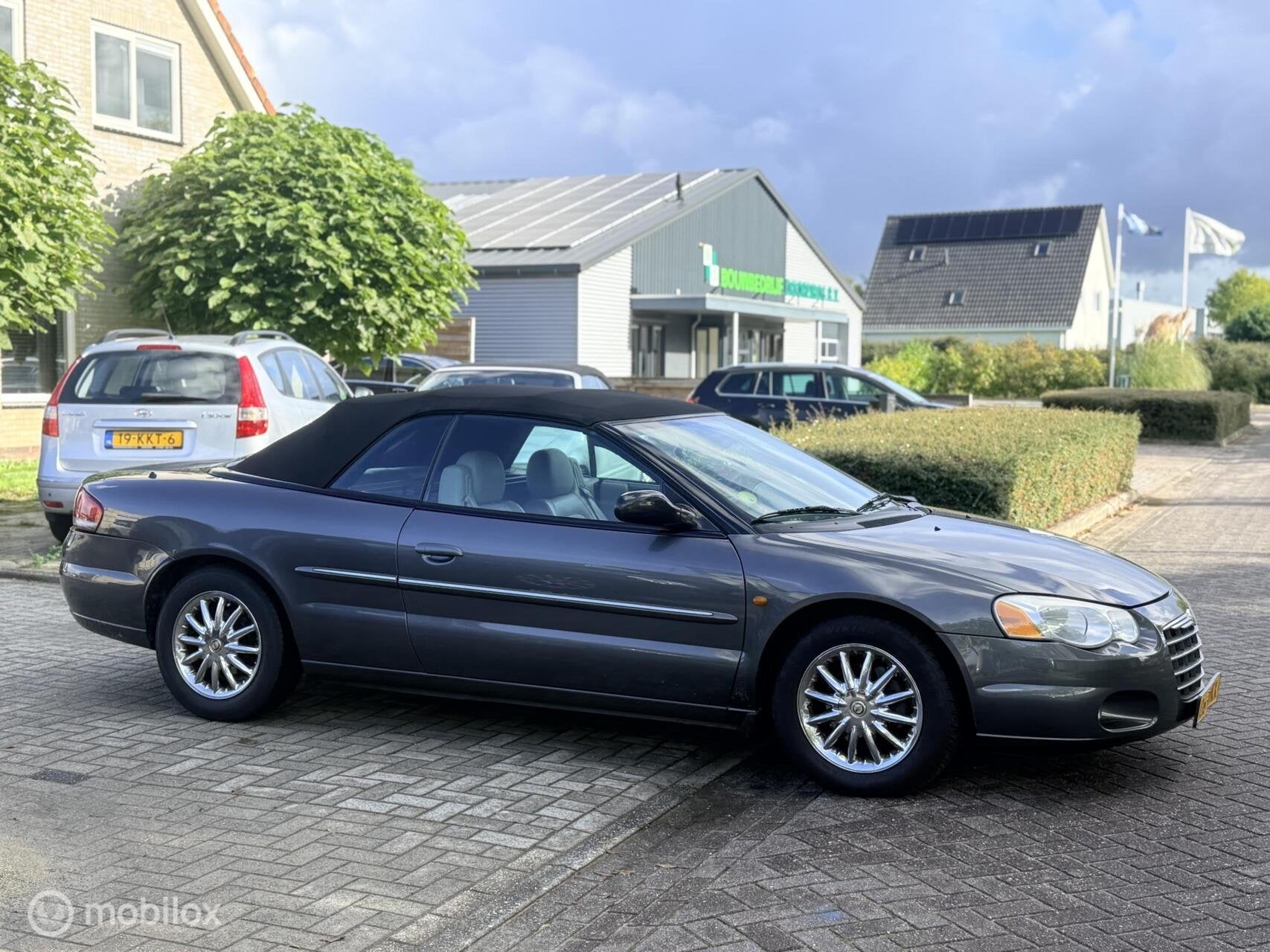 Chrysler Sebring 2.7i V6 Limited Convertible, Auto's, 450 kg, Gebruikt, Cabriolet, 4 stoelen
