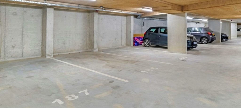 Parkeerplaats Cruquiuseiland Amsterdam te huur, Auto diversen, Ophalen of Verzenden