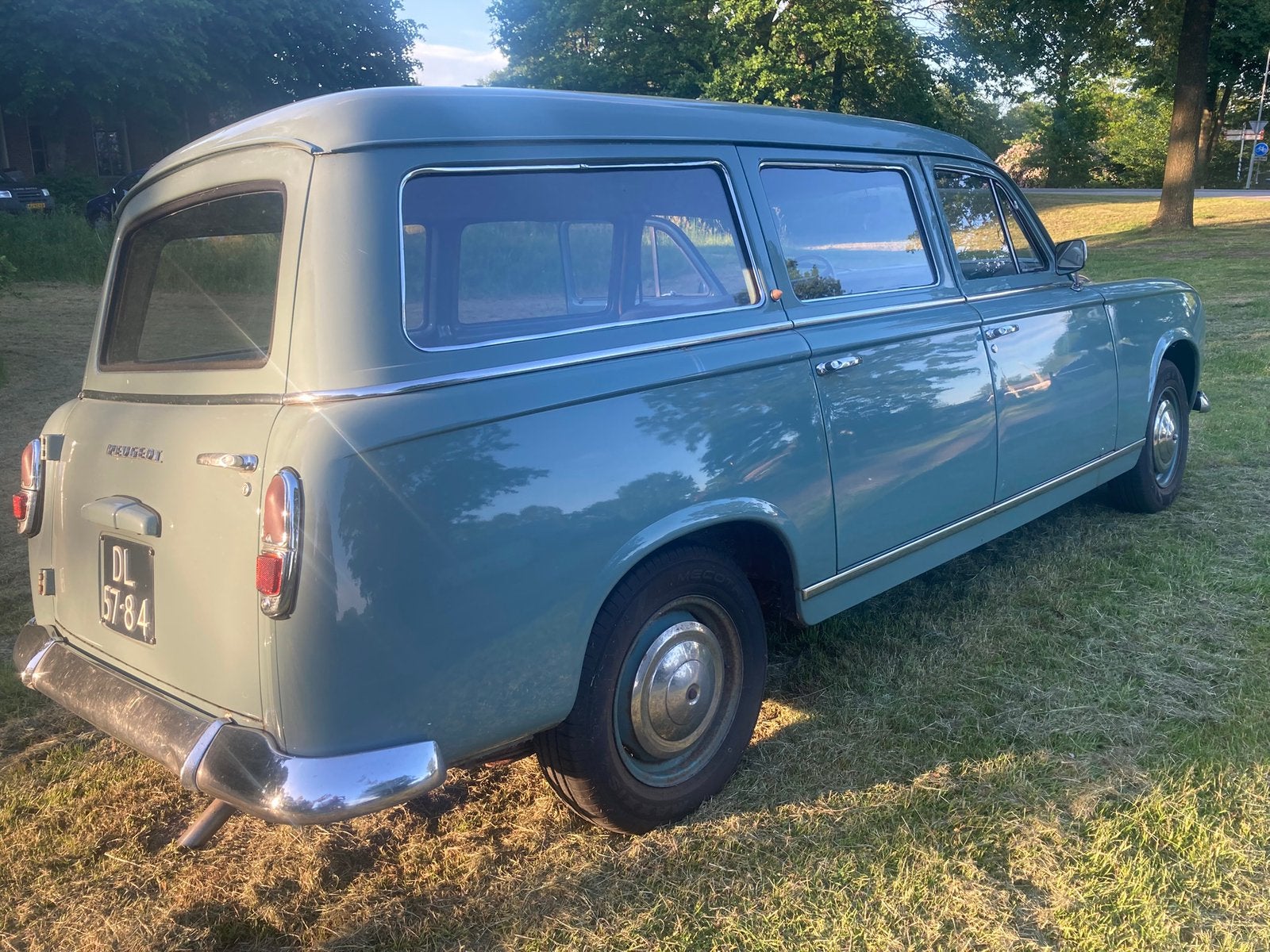 Peugeot 403 Commerciale 1960 blauw, foto 5