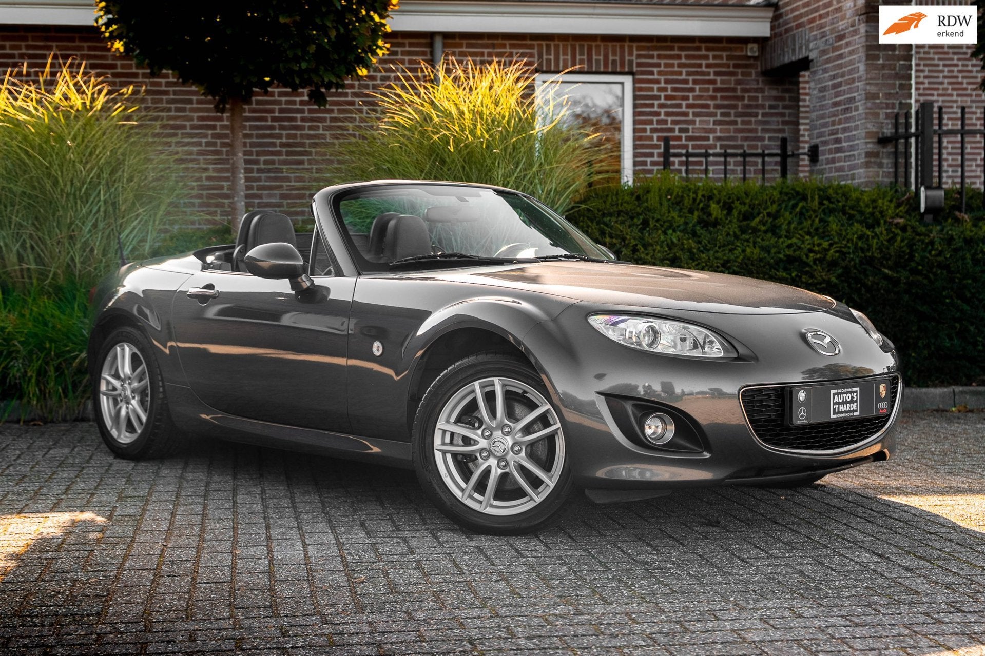 Mazda MX-5 Roadster Coupé 1.8 TS Hardtop Elek. Leder Stoelv, Auto's, 127 pk, Achterwielaandrijving, Gebruikt, Zwart
