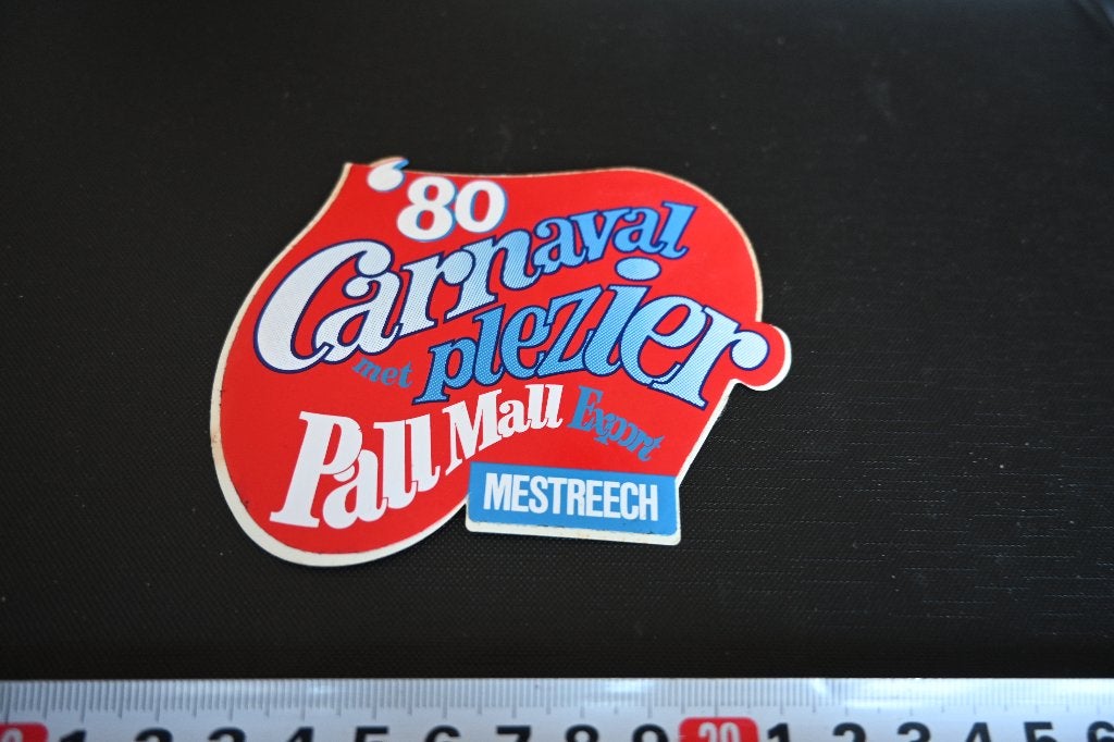 sticker Maastricht Mestreech Carnaval 1980 PALL MALL EXPORT, Ophalen of Verzenden, Zo goed als nieuw