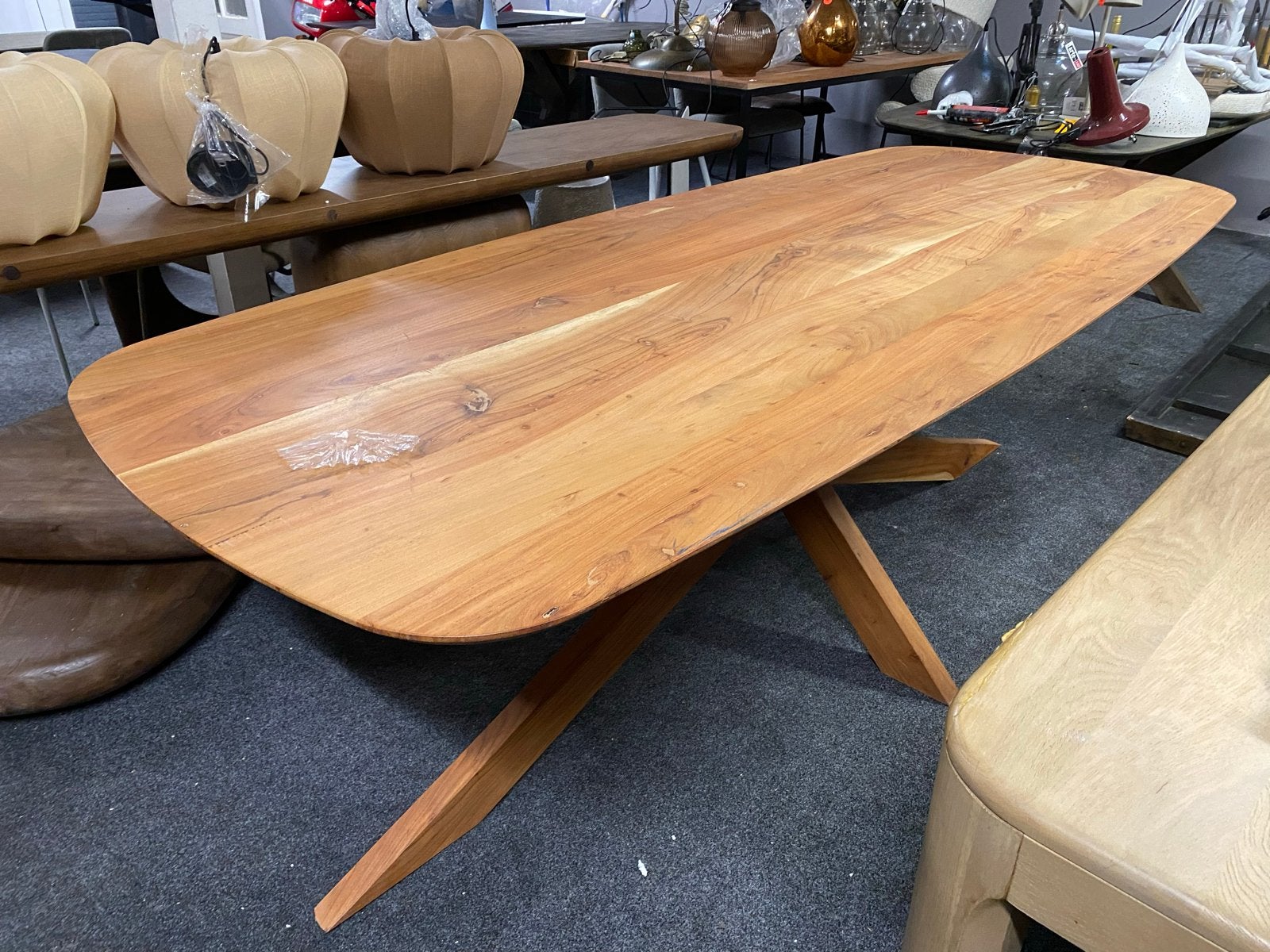 Deense Ovale Massief Acacia Houten Eettafel 240cm Spin Poot, Huis en Inrichting, Tafels | Eettafels, Nieuw, 100 tot 150 cm, 200 cm of meer
