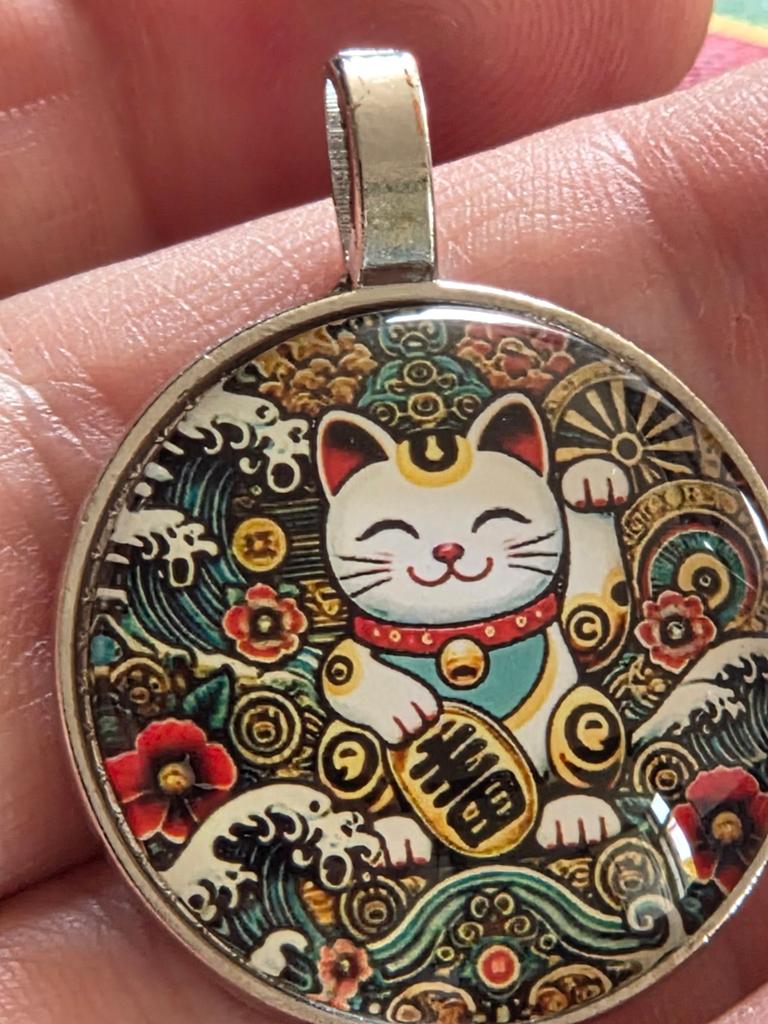 Maneki Neko gelukskat hanger - glas, Ophalen of Verzenden, Nieuw, Glas of Kristal