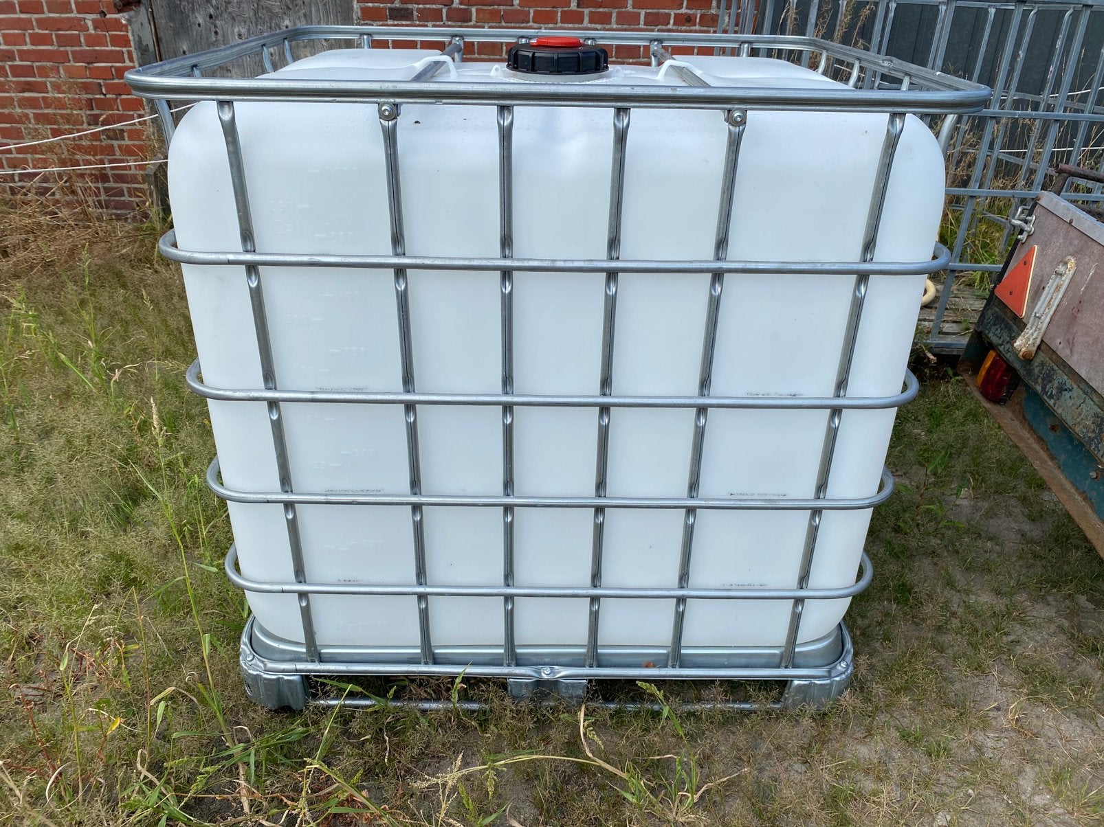 IBC, 1000 liter vat., Ophalen, Kunststof, Met kraantje, 150 liter of meer