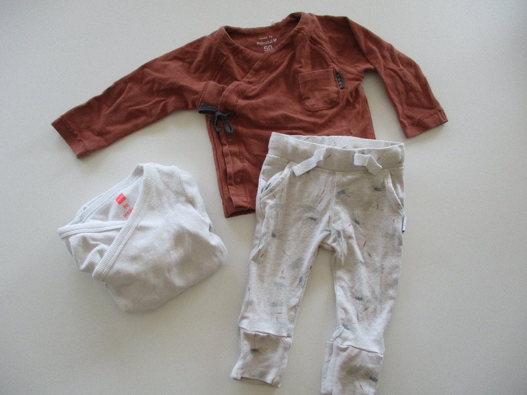 Babykleding - Broek en overslagtrui - Maat 50, Jongetje of Meisje, Prenatal, Noppies, Hema, Ophalen of Verzenden, Zo goed als nieuw