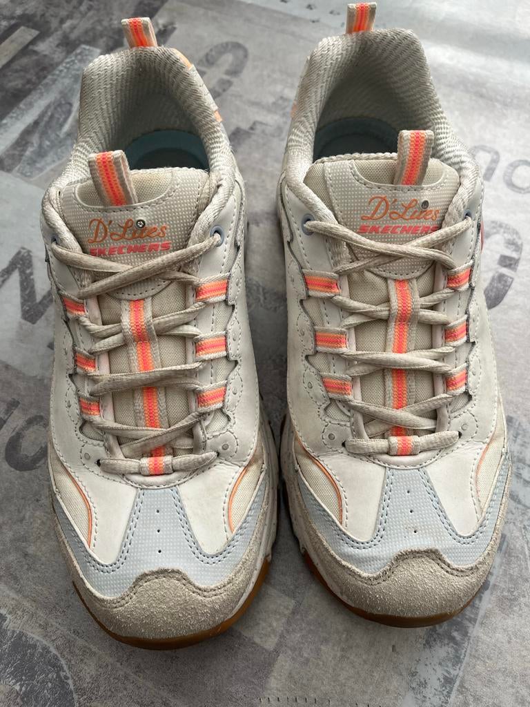 Skechers D'lites sneakers maat 38 - Comfortabel en stijlvol, Ophalen of Verzenden, Gedragen, Wit, Sneakers of Gympen